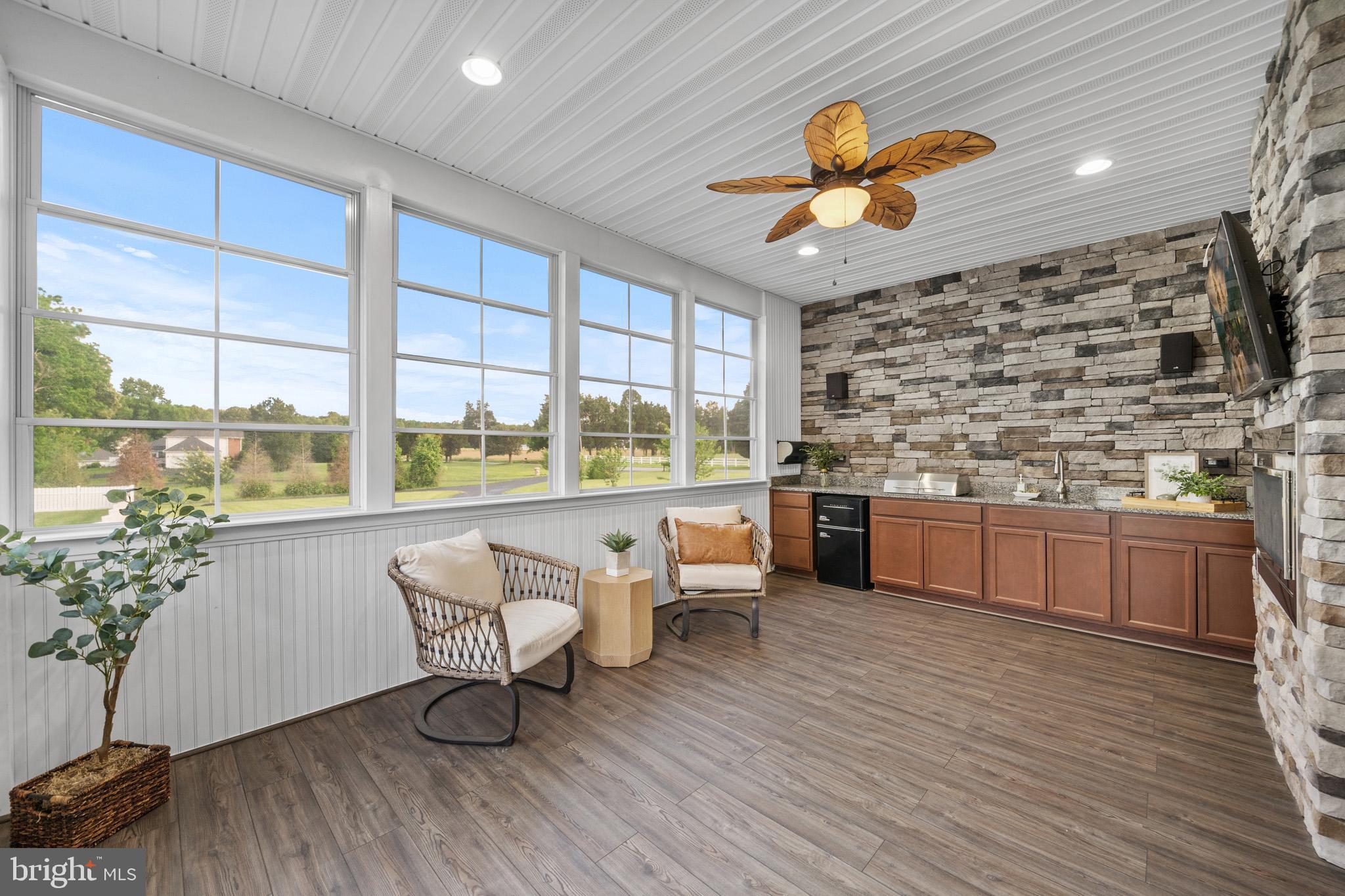 MATAPEAKE - Residential