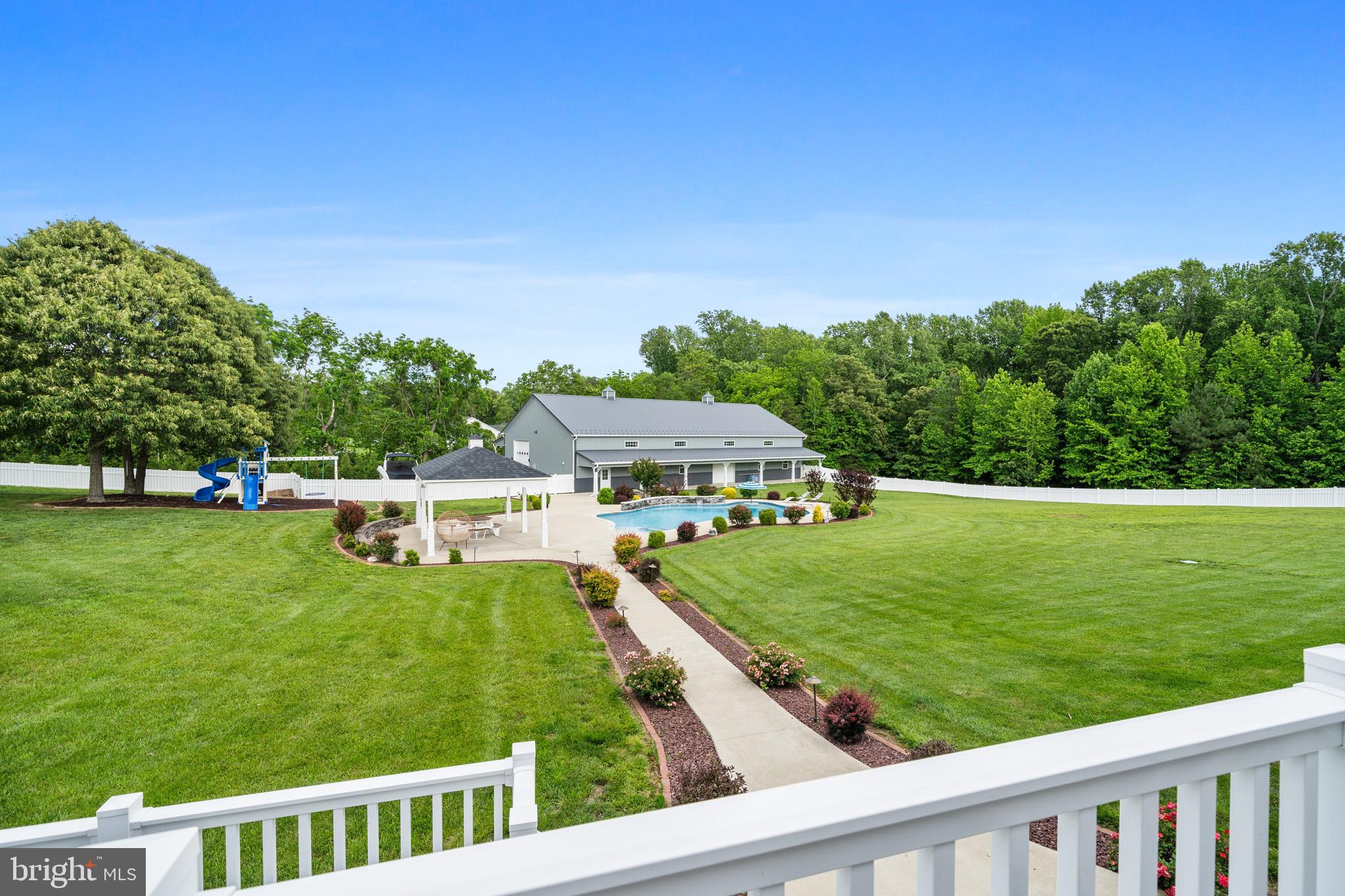 MATAPEAKE - Residential