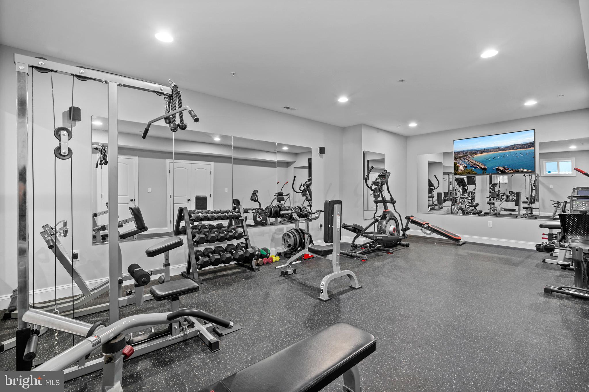 MATAPEAKE - Residential