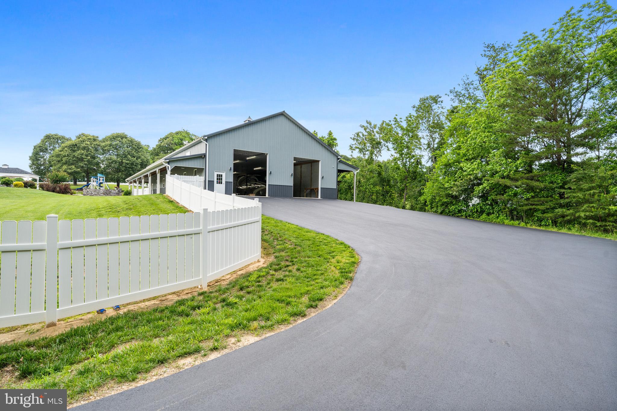 MATAPEAKE - Residential