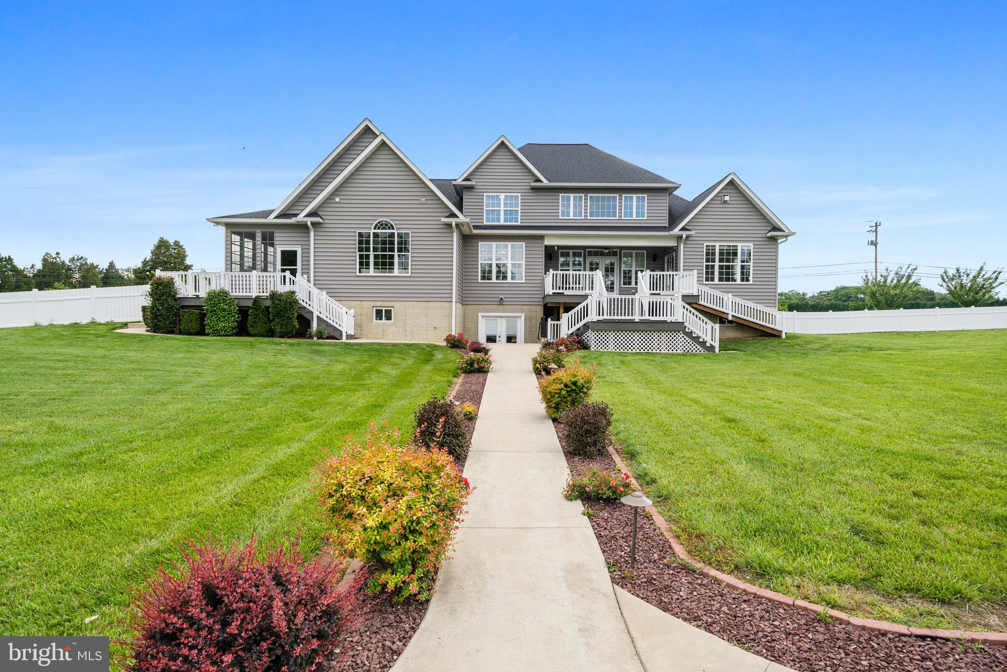 MATAPEAKE - Residential