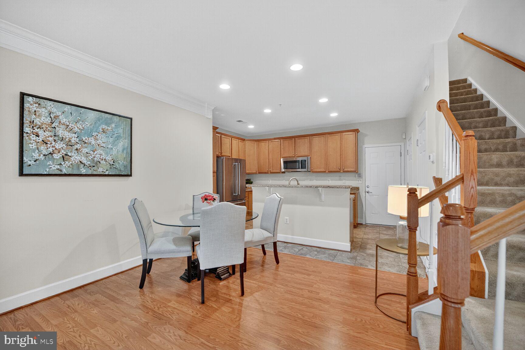 2348 BROOKMOOR LANE