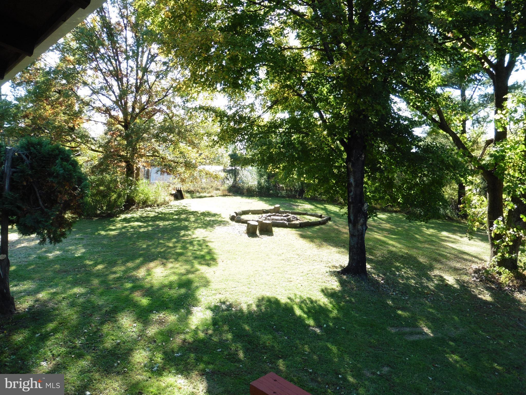 KEYES FERRY ACRES - Residential