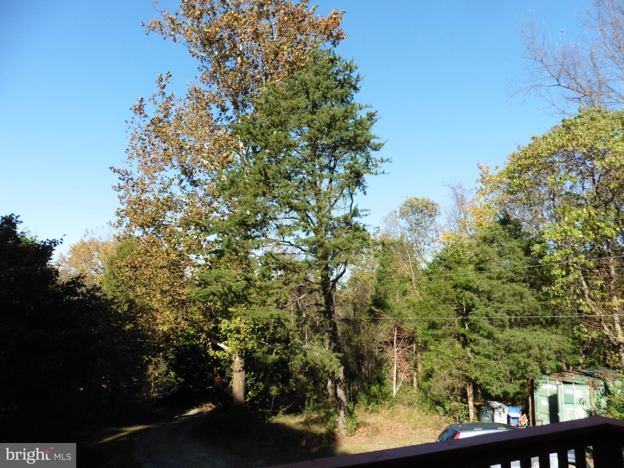 KEYES FERRY ACRES - Residential