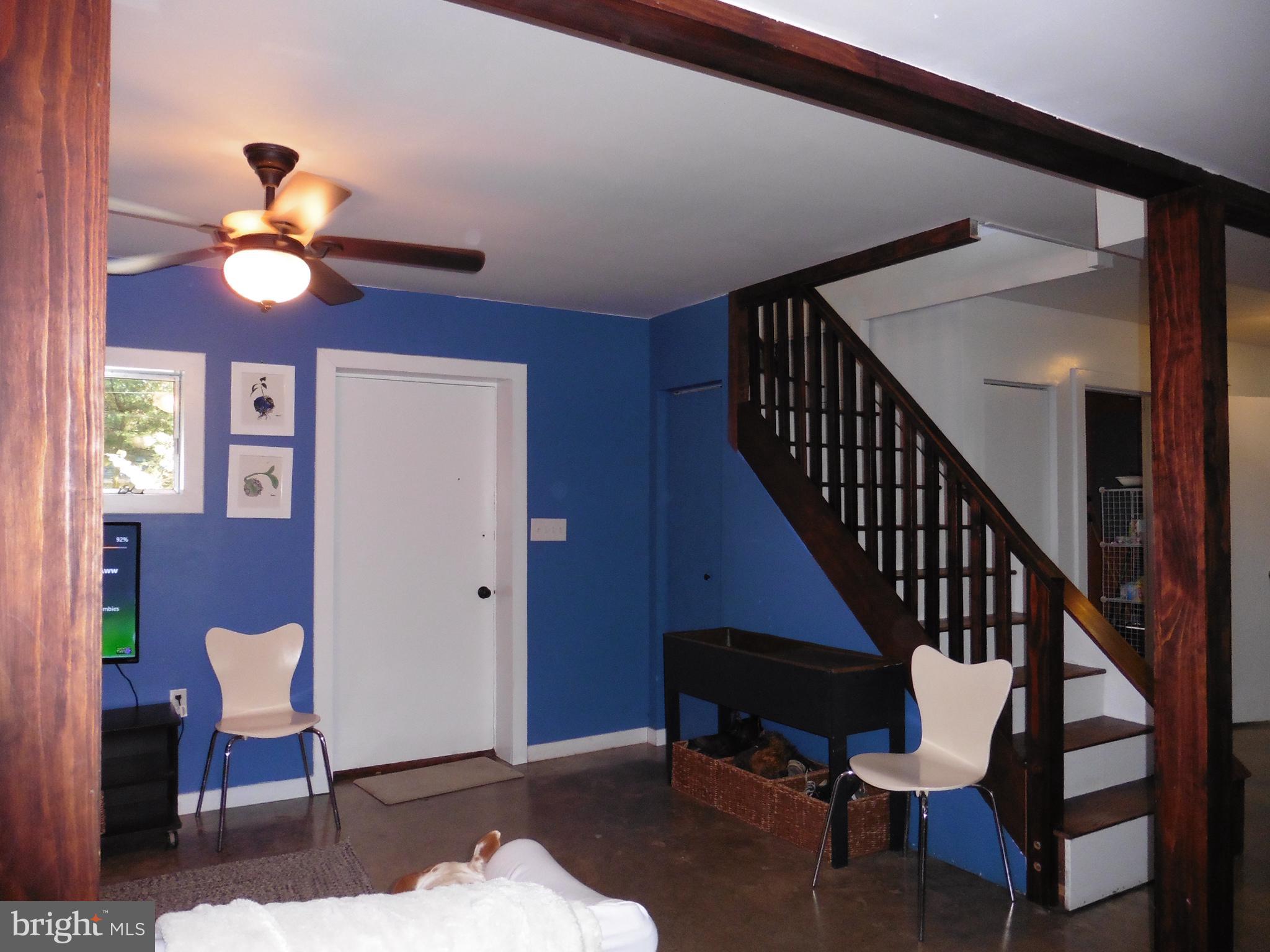 KEYES FERRY ACRES - Residential