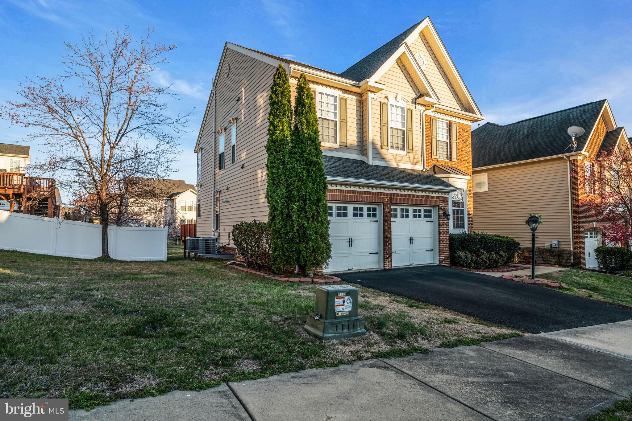 PORT POTOMAC - Residential