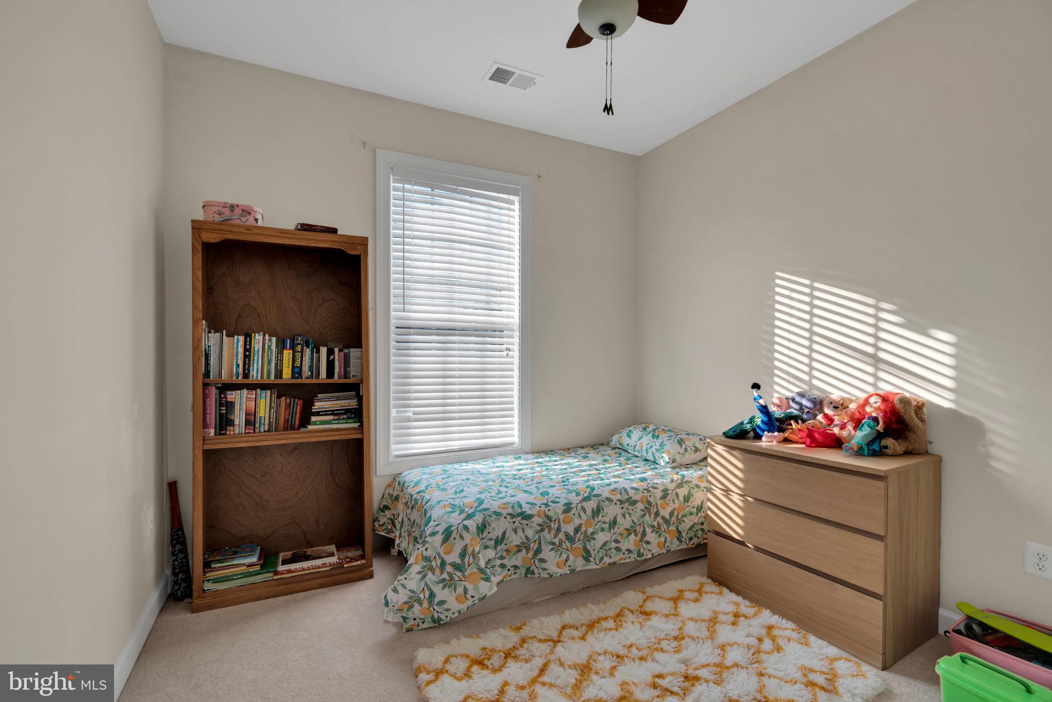 PORT POTOMAC - Residential