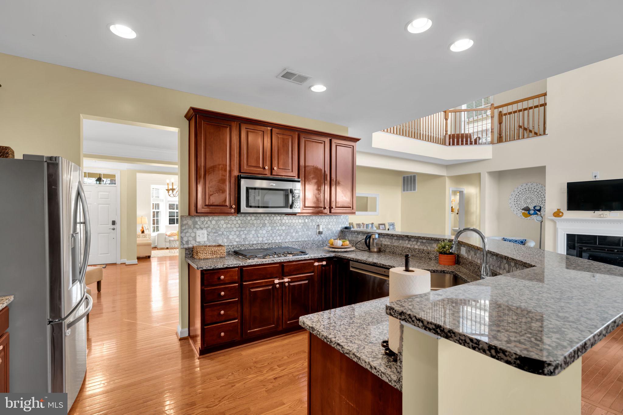 PORT POTOMAC - Residential