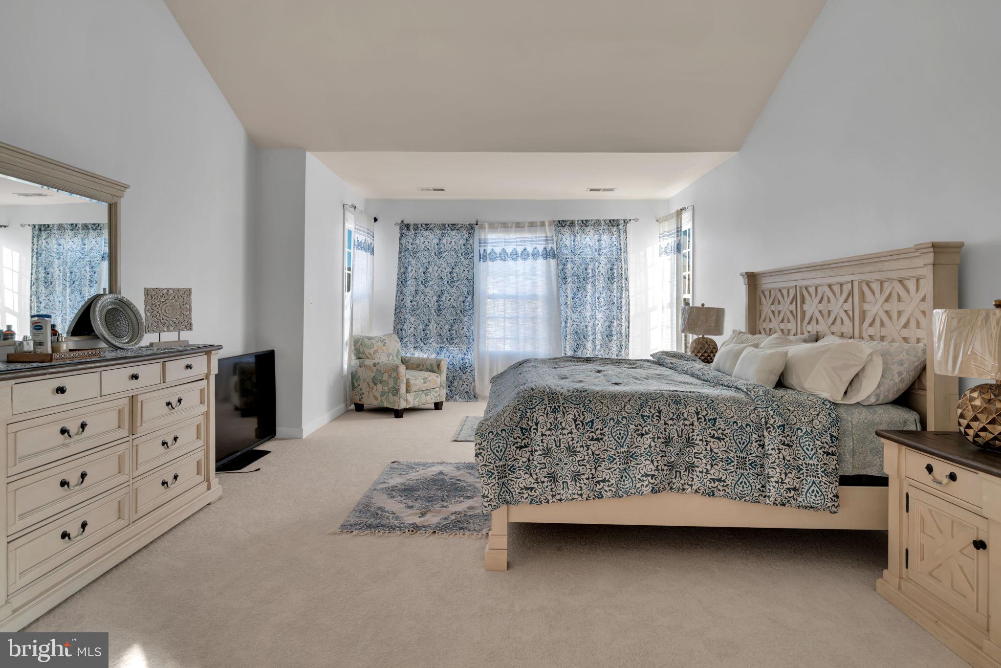 PORT POTOMAC - Residential