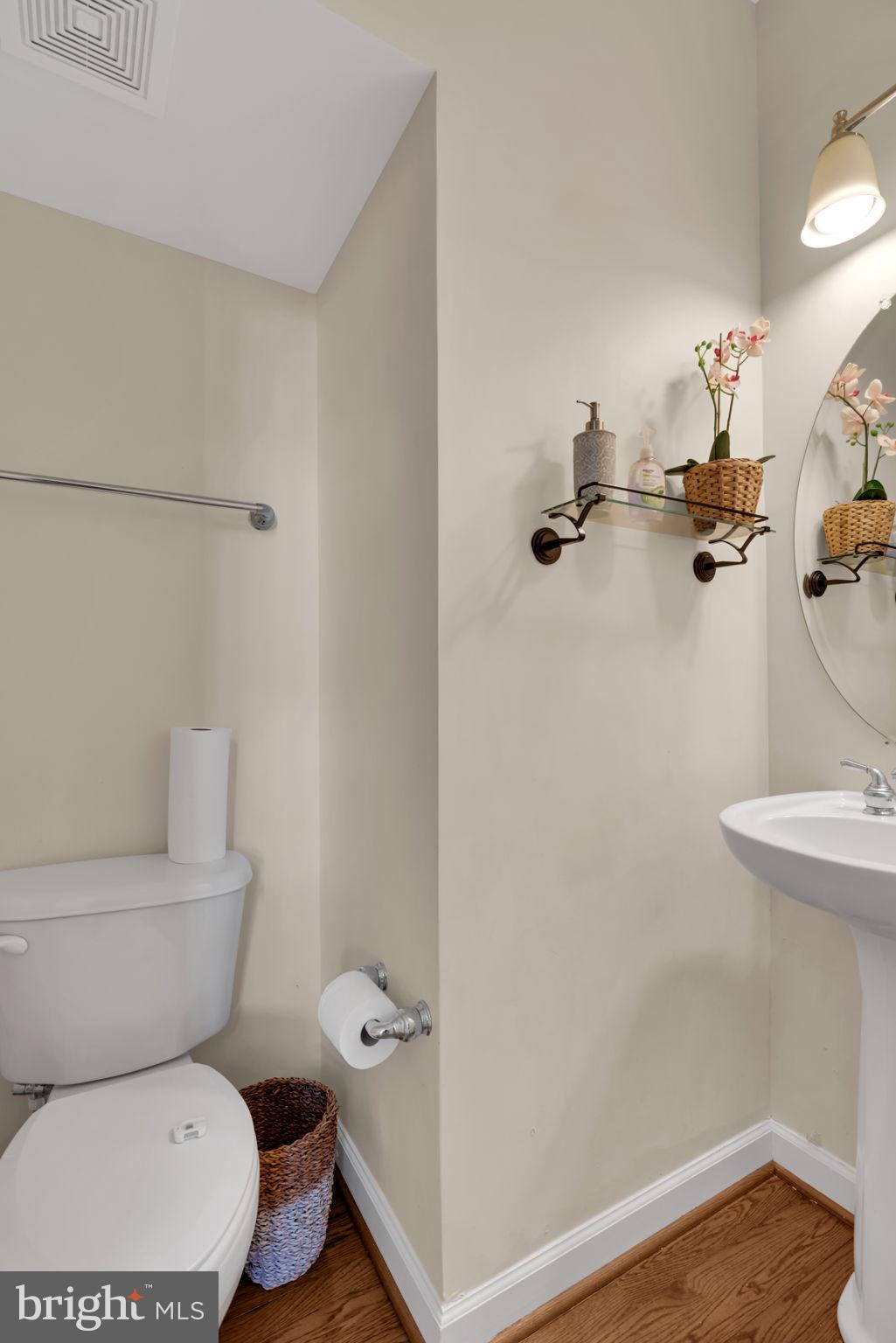 PORT POTOMAC - Residential