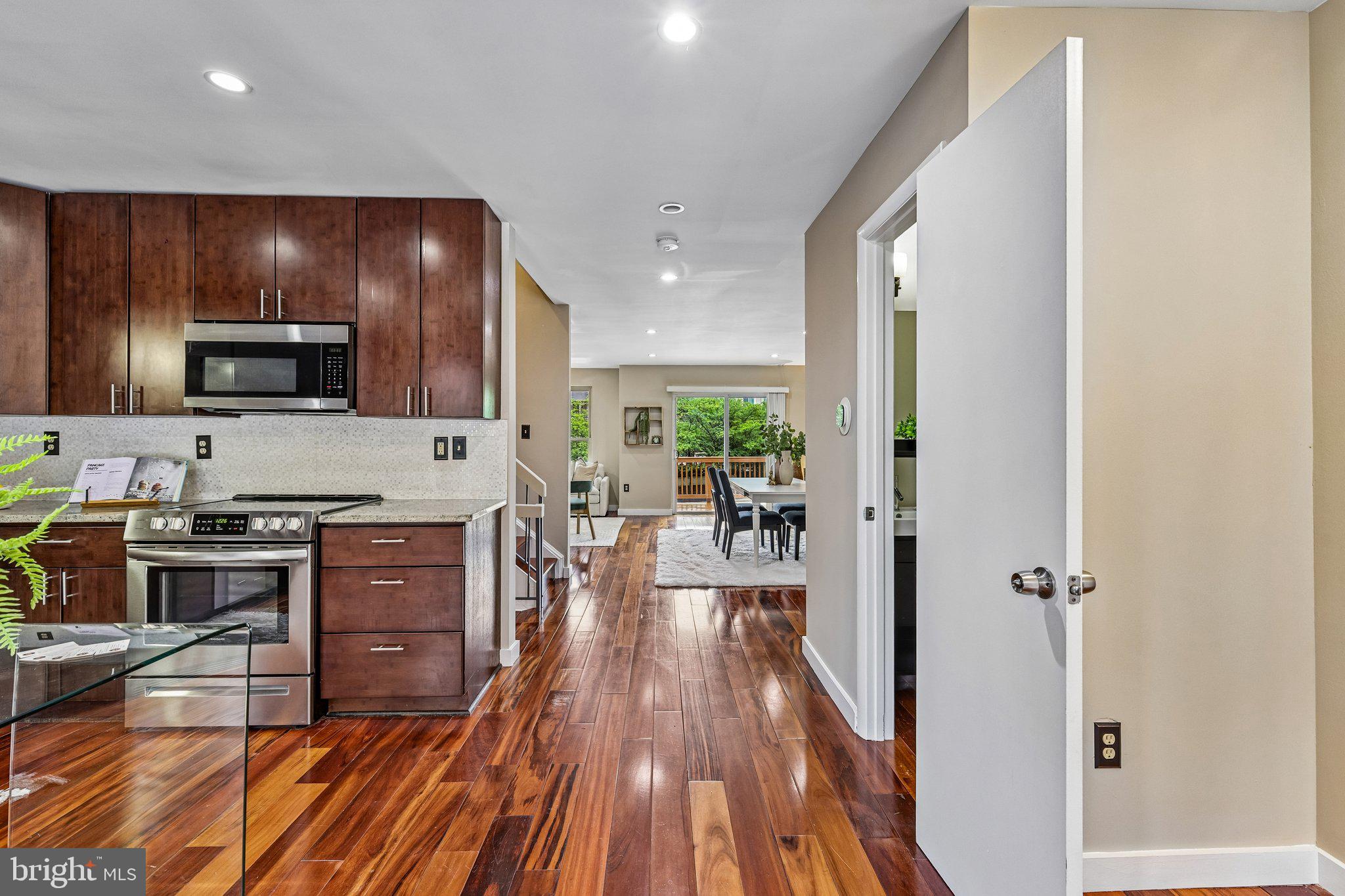 1733 CY COURT
