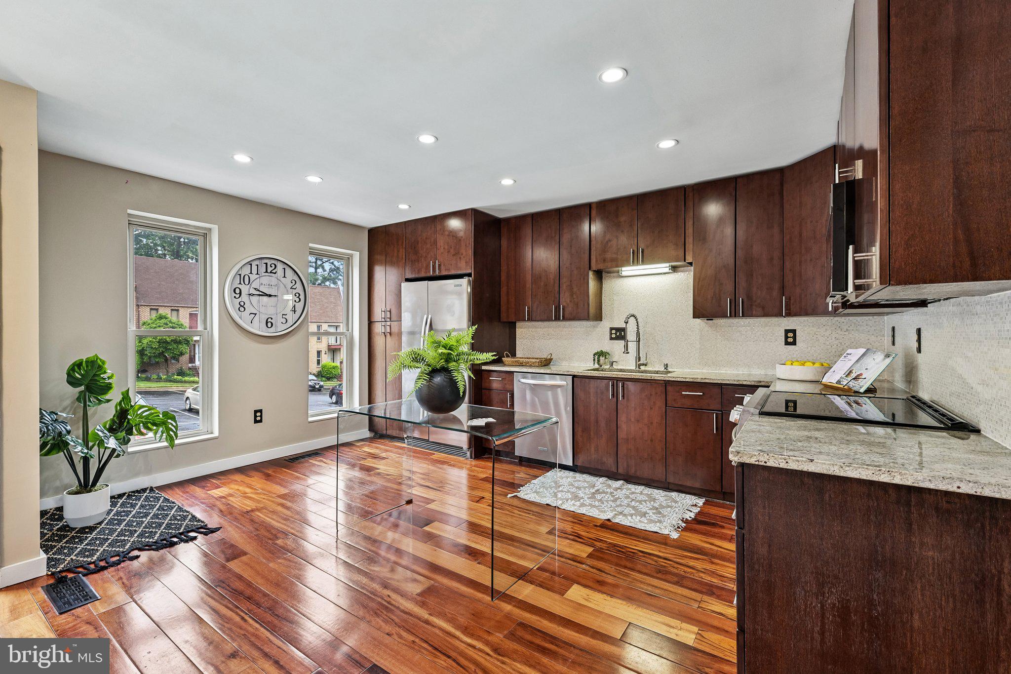 1733 CY COURT