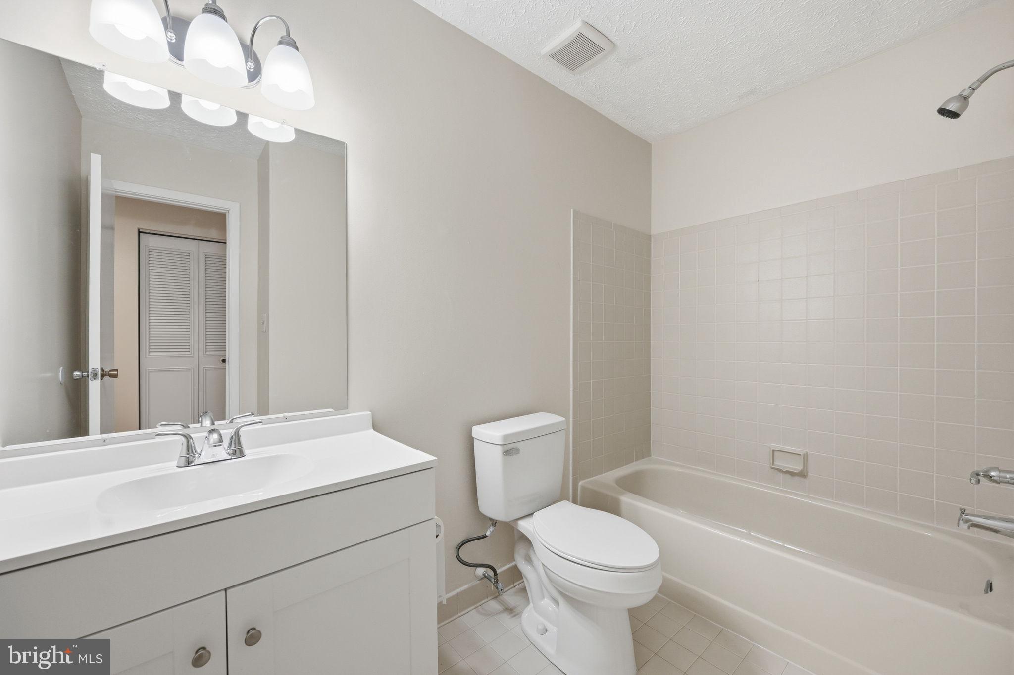 VILLAGE OF KINGS CONTRIVANCE - Residential