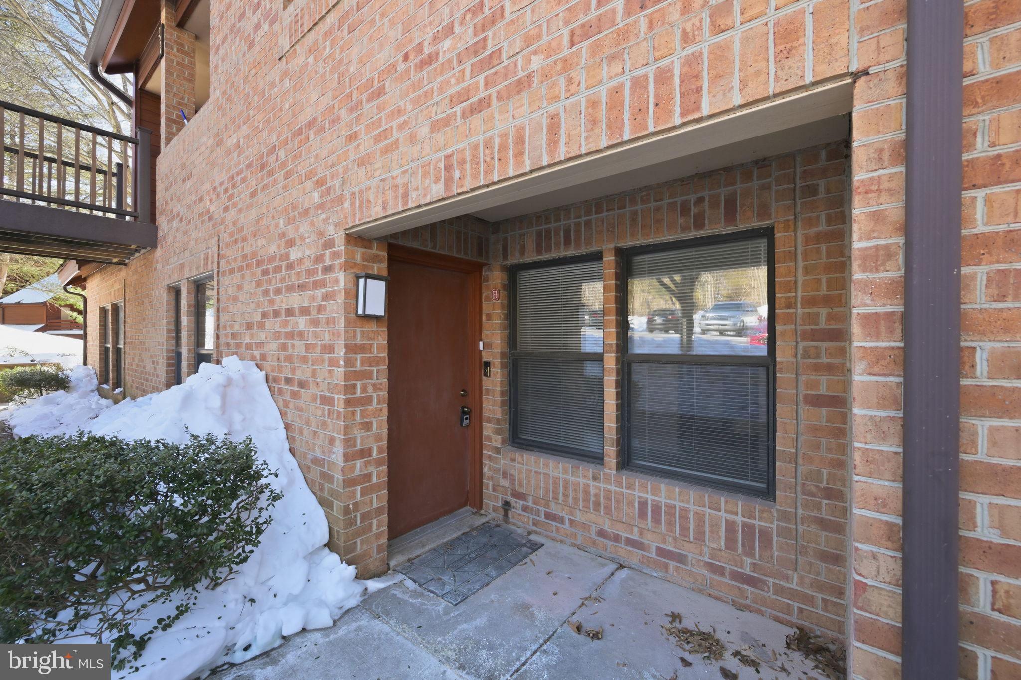 7524 SWEET HOURS WAY B