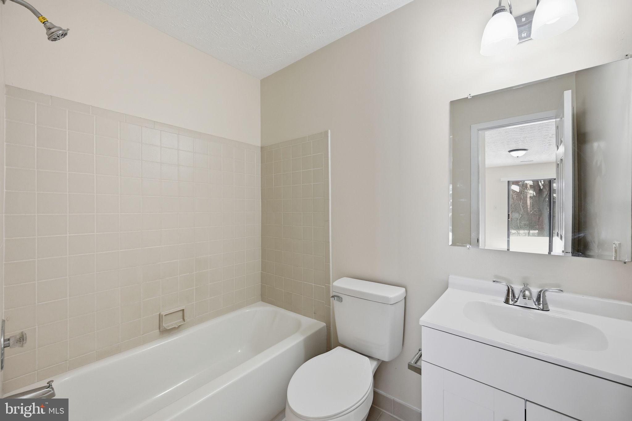 VILLAGE OF KINGS CONTRIVANCE - Residential