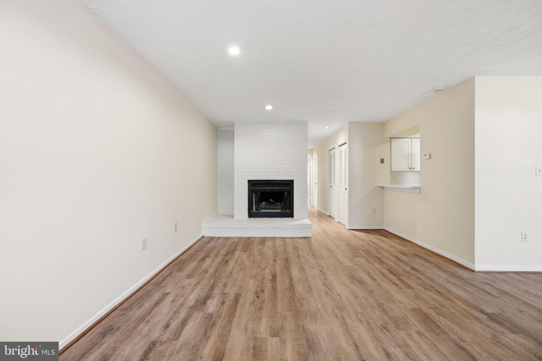 VILLAGE OF KINGS CONTRIVANCE - Residential