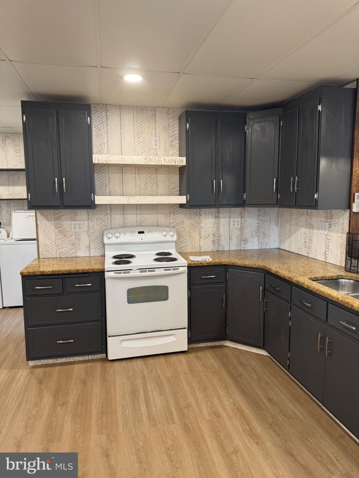 1191 LANCASTER PIKE 1