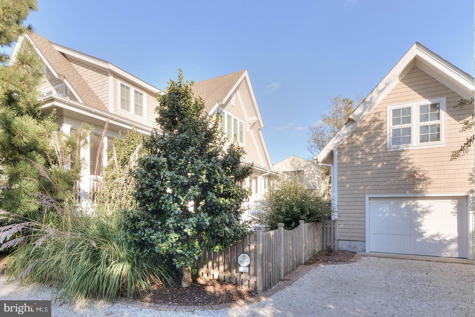 LEWES BEACH - Residential