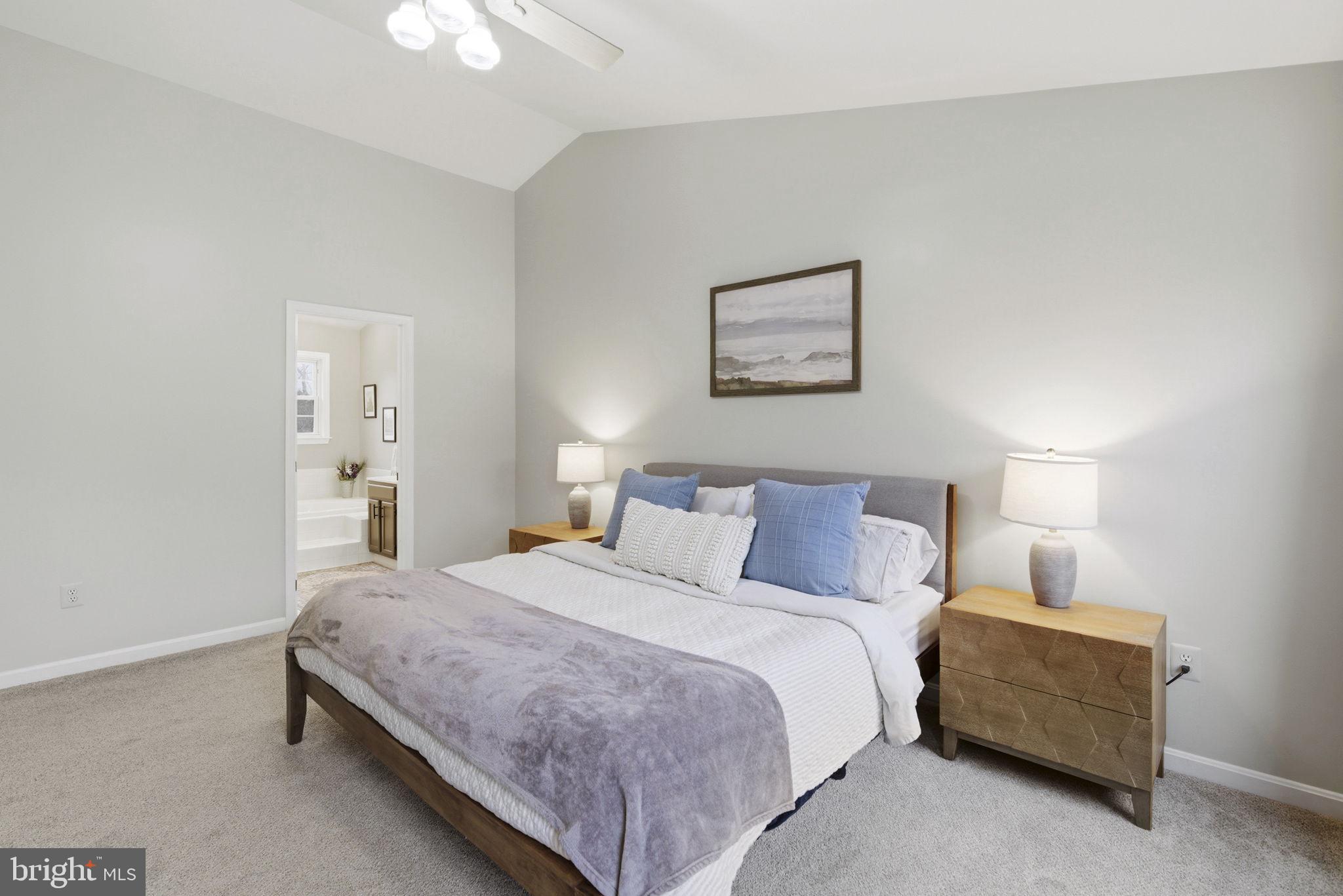 PERRY HALL COURTS - Residential