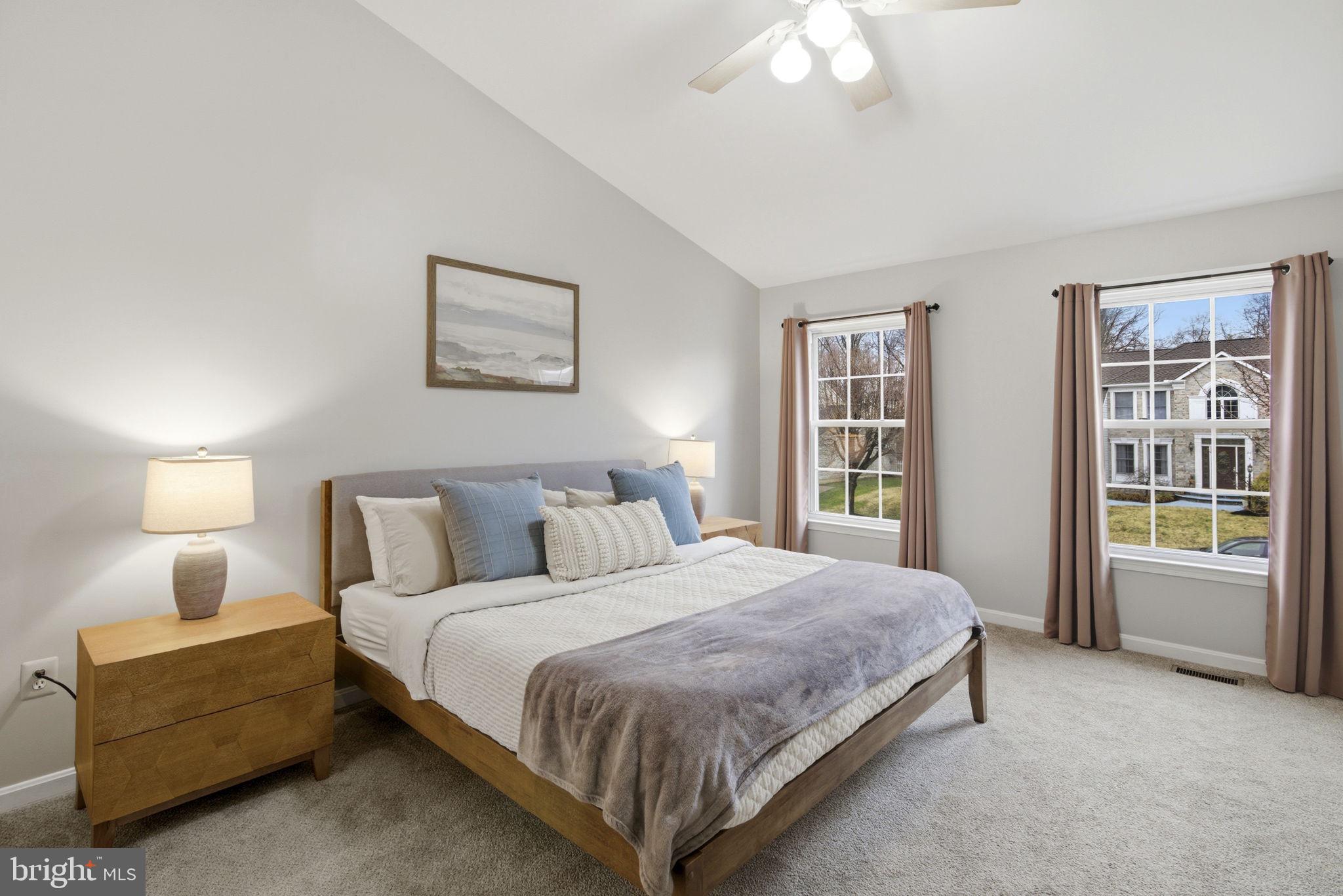 PERRY HALL COURTS - Residential