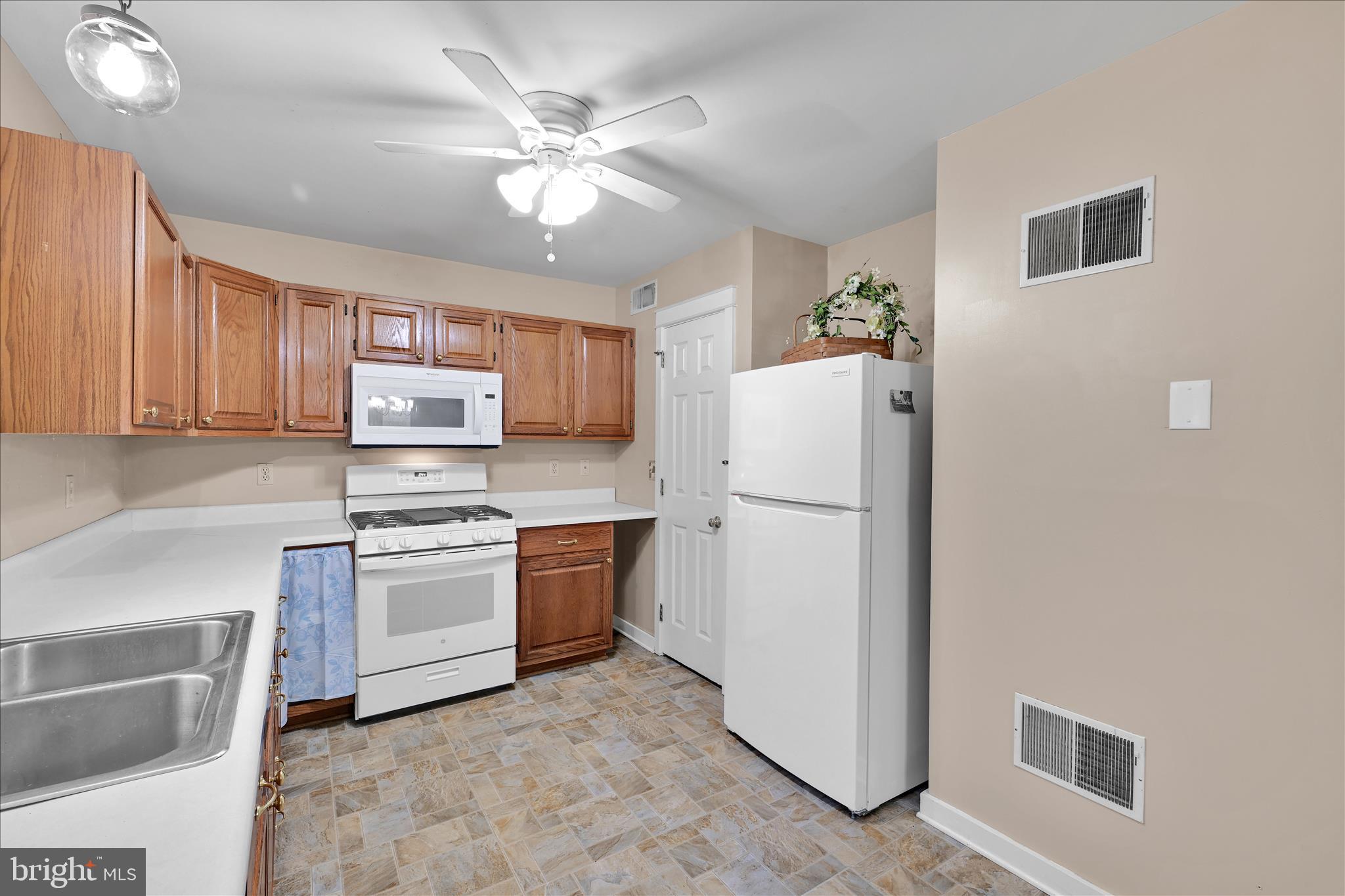 COLUMBIA BOROUGH - Residential