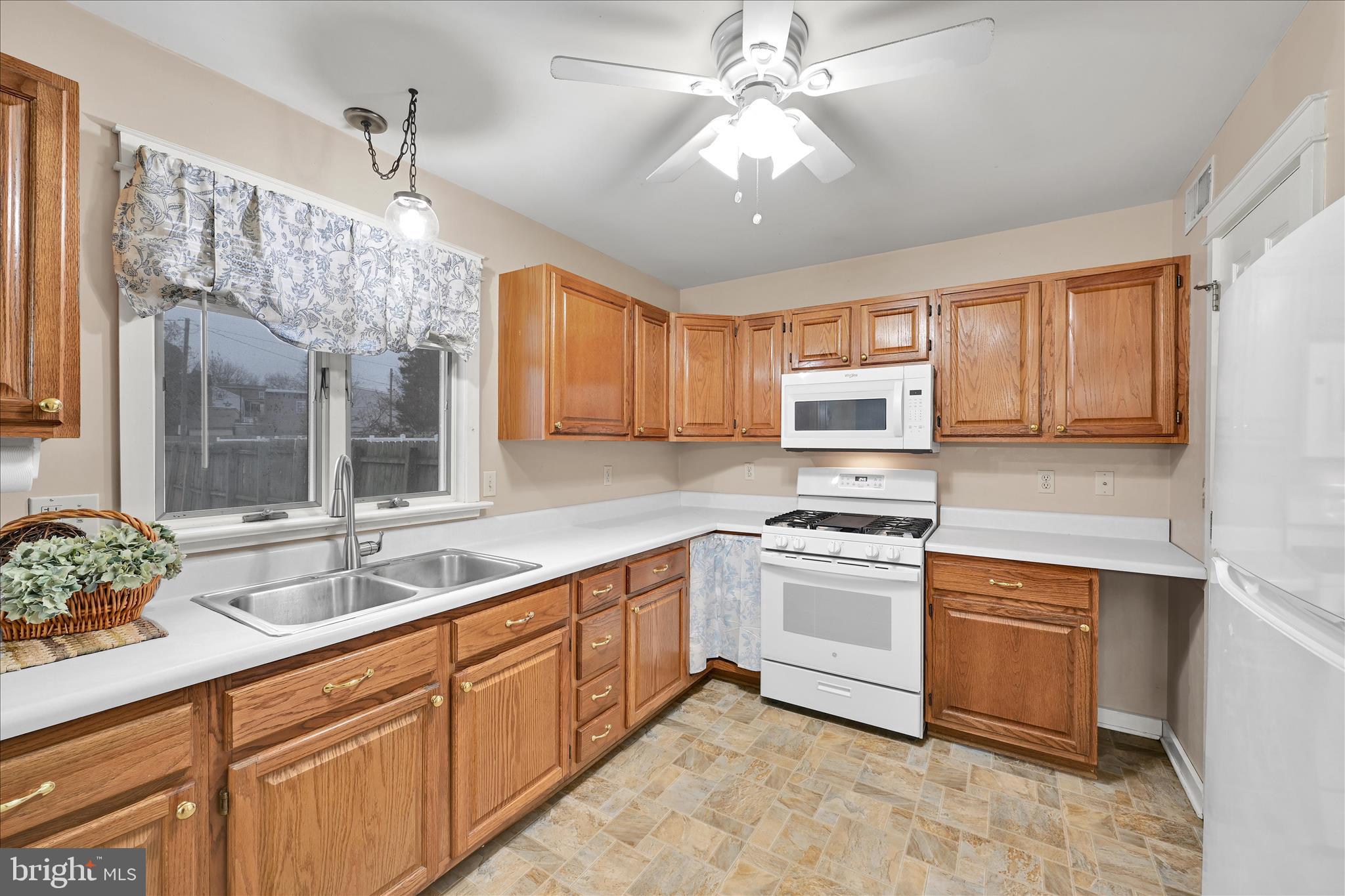 COLUMBIA BOROUGH - Residential