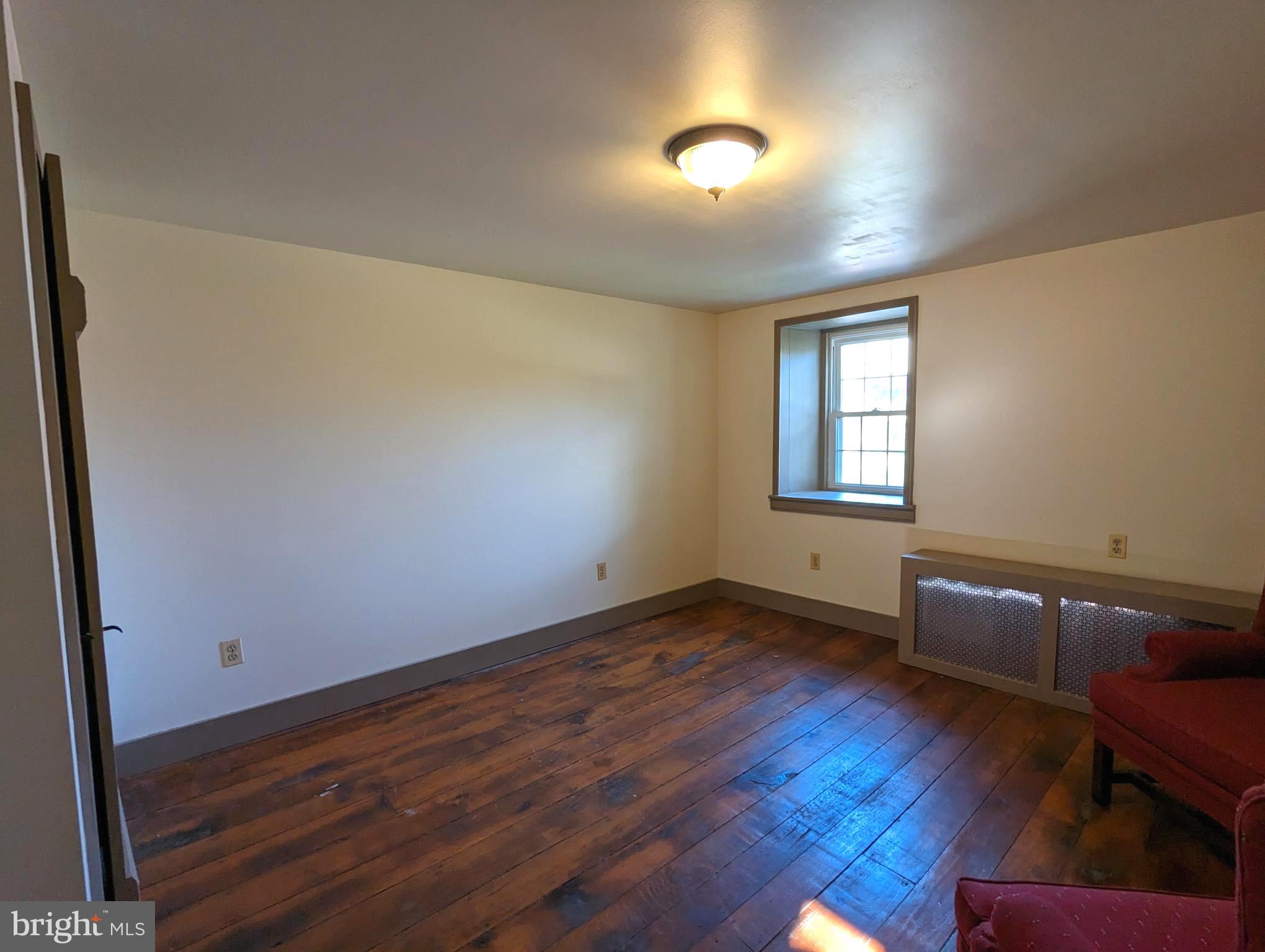 RURAL FAIRFIELD - Residential