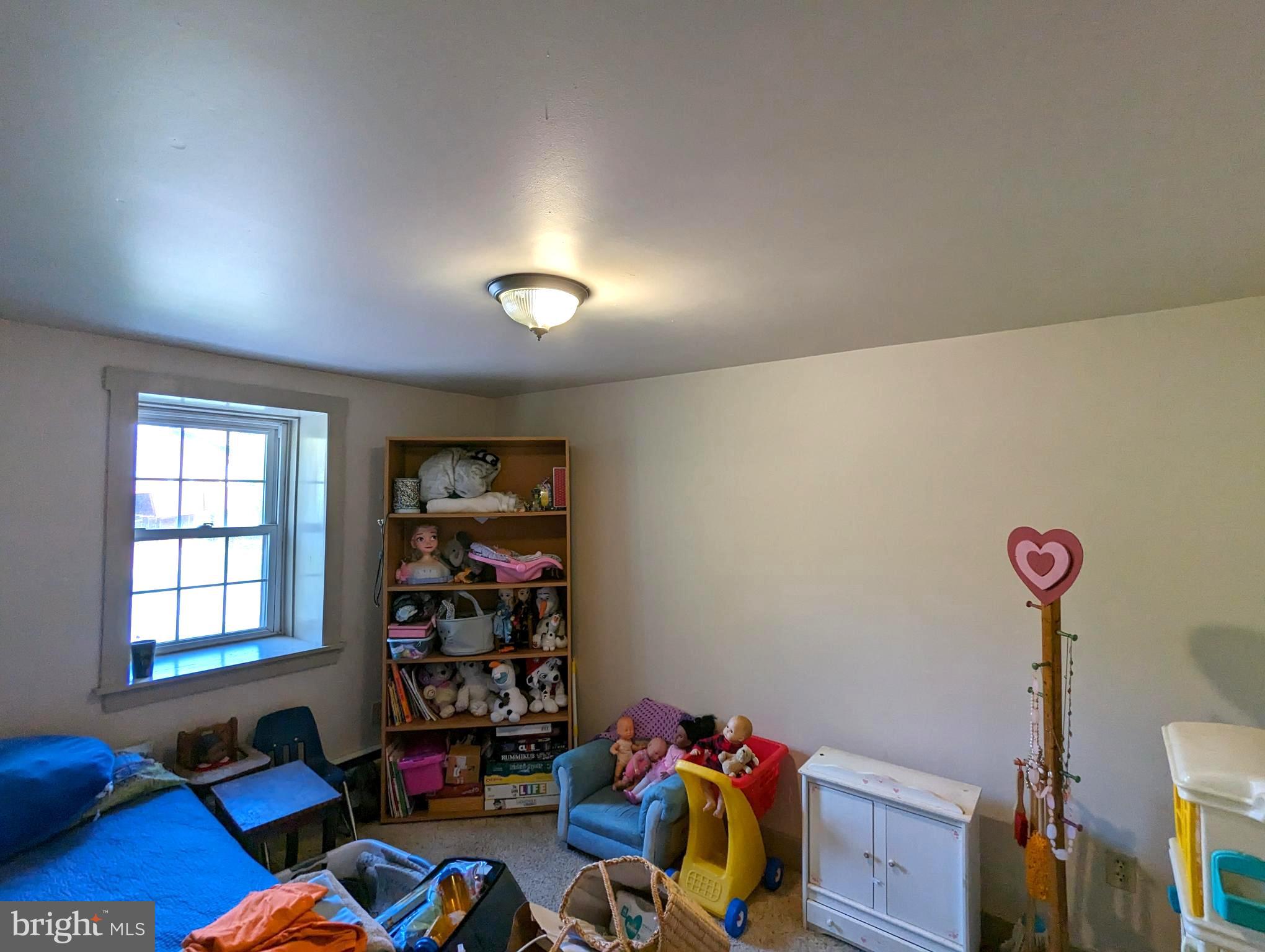 RURAL FAIRFIELD - Residential