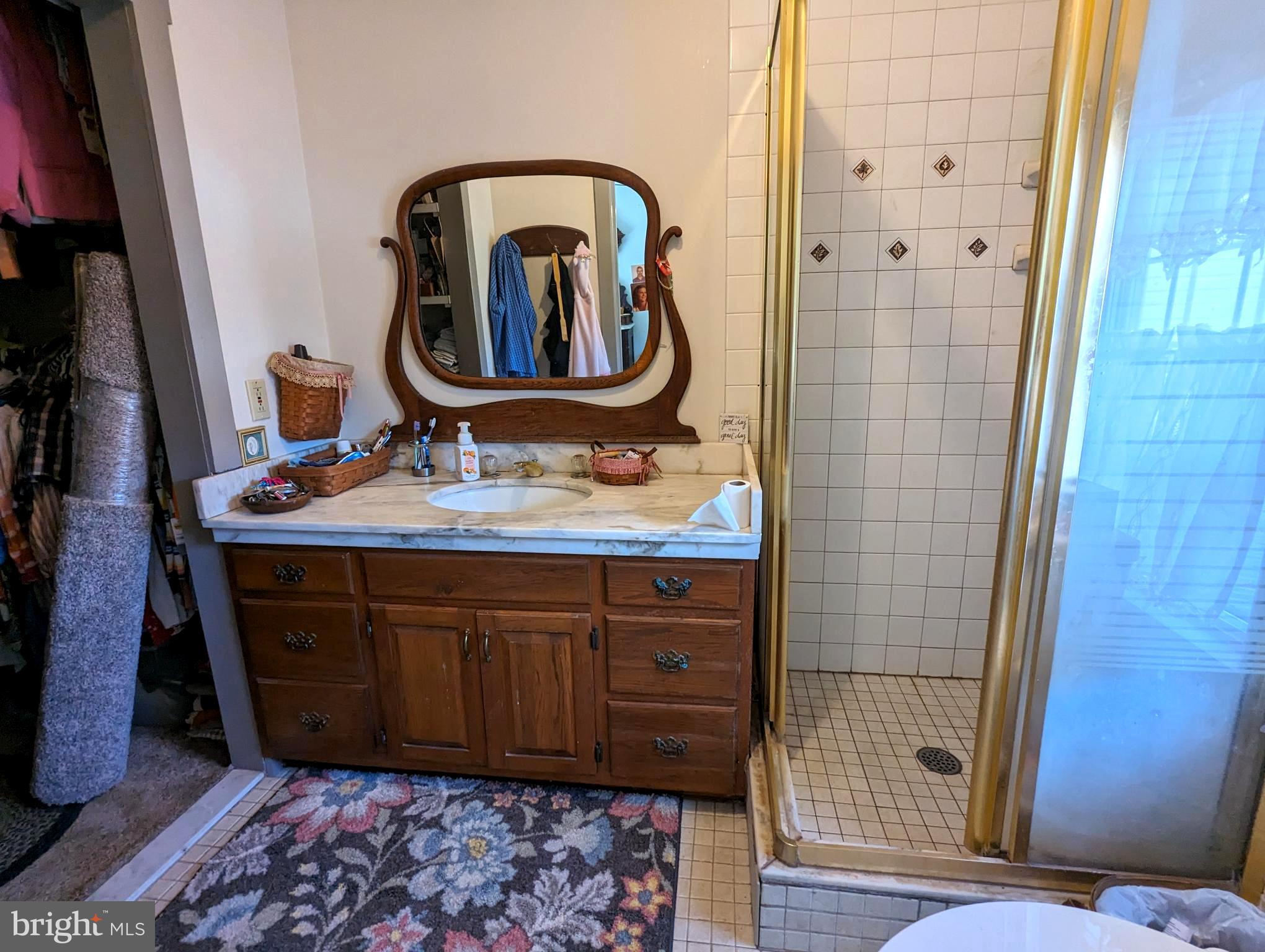 RURAL FAIRFIELD - Residential