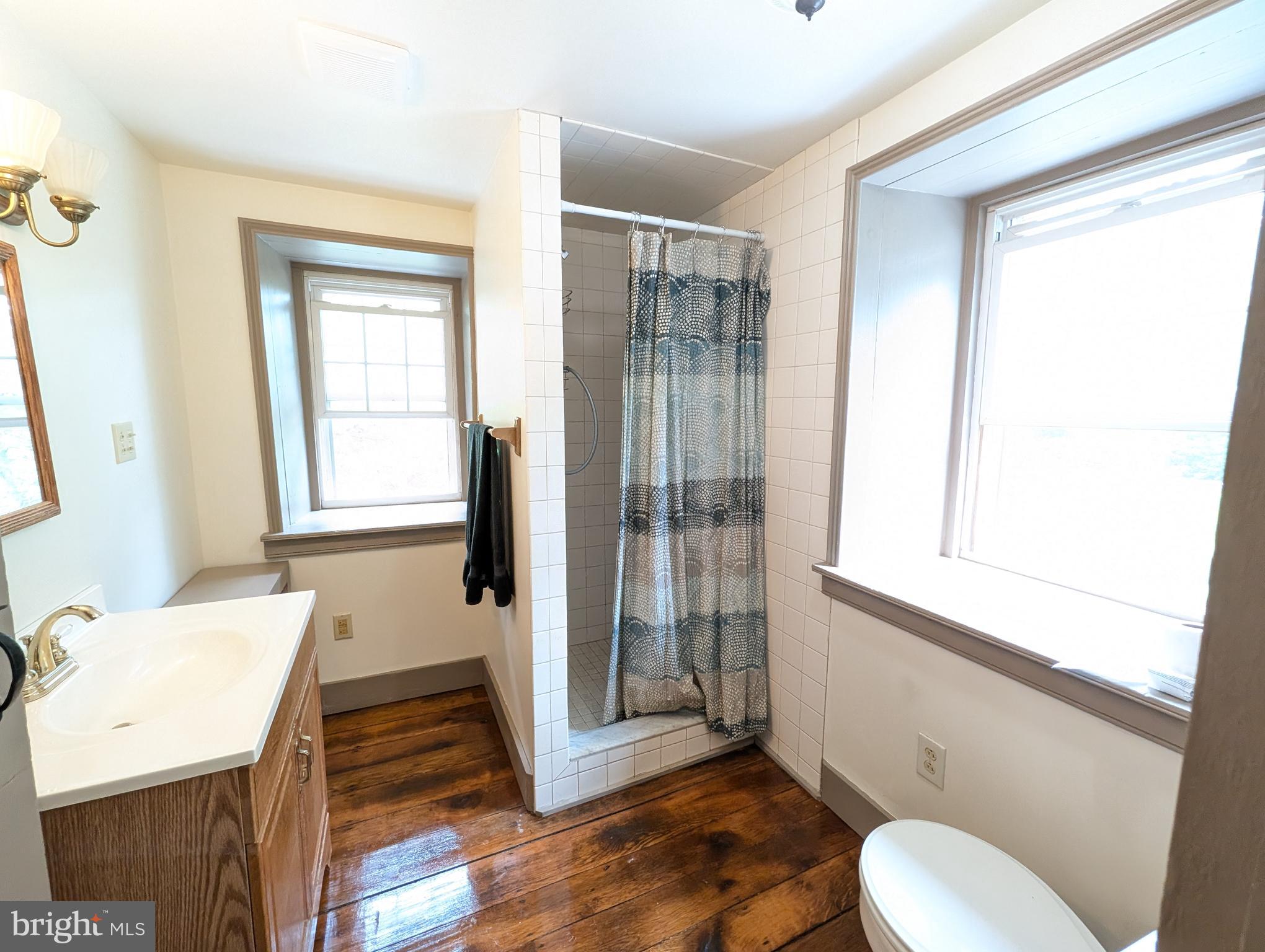 RURAL FAIRFIELD - Residential