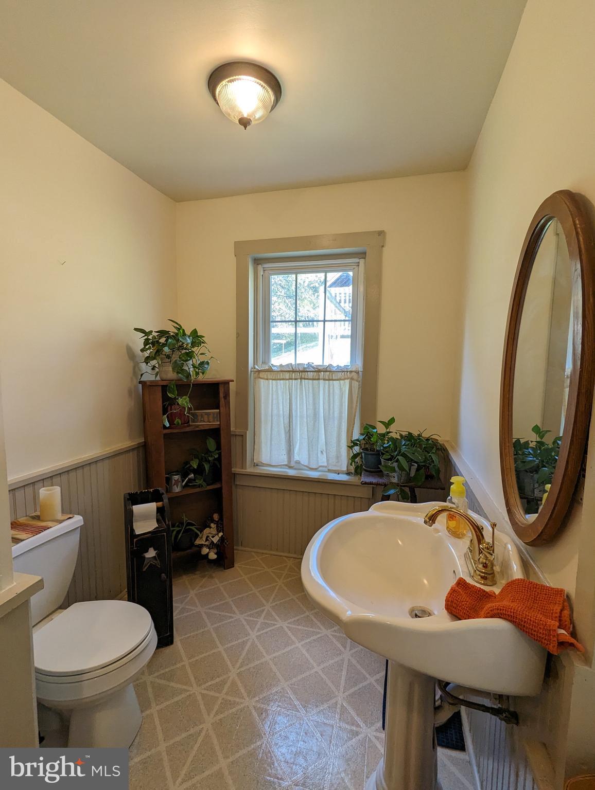 RURAL FAIRFIELD - Residential