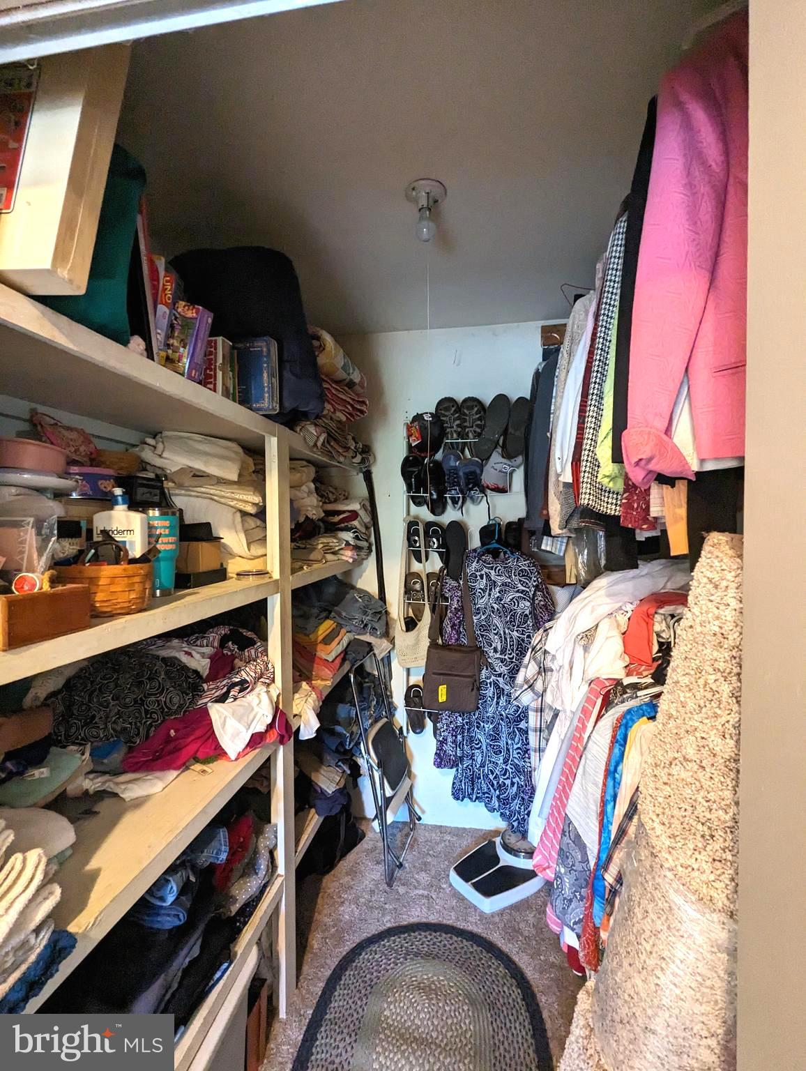 RURAL FAIRFIELD - Residential