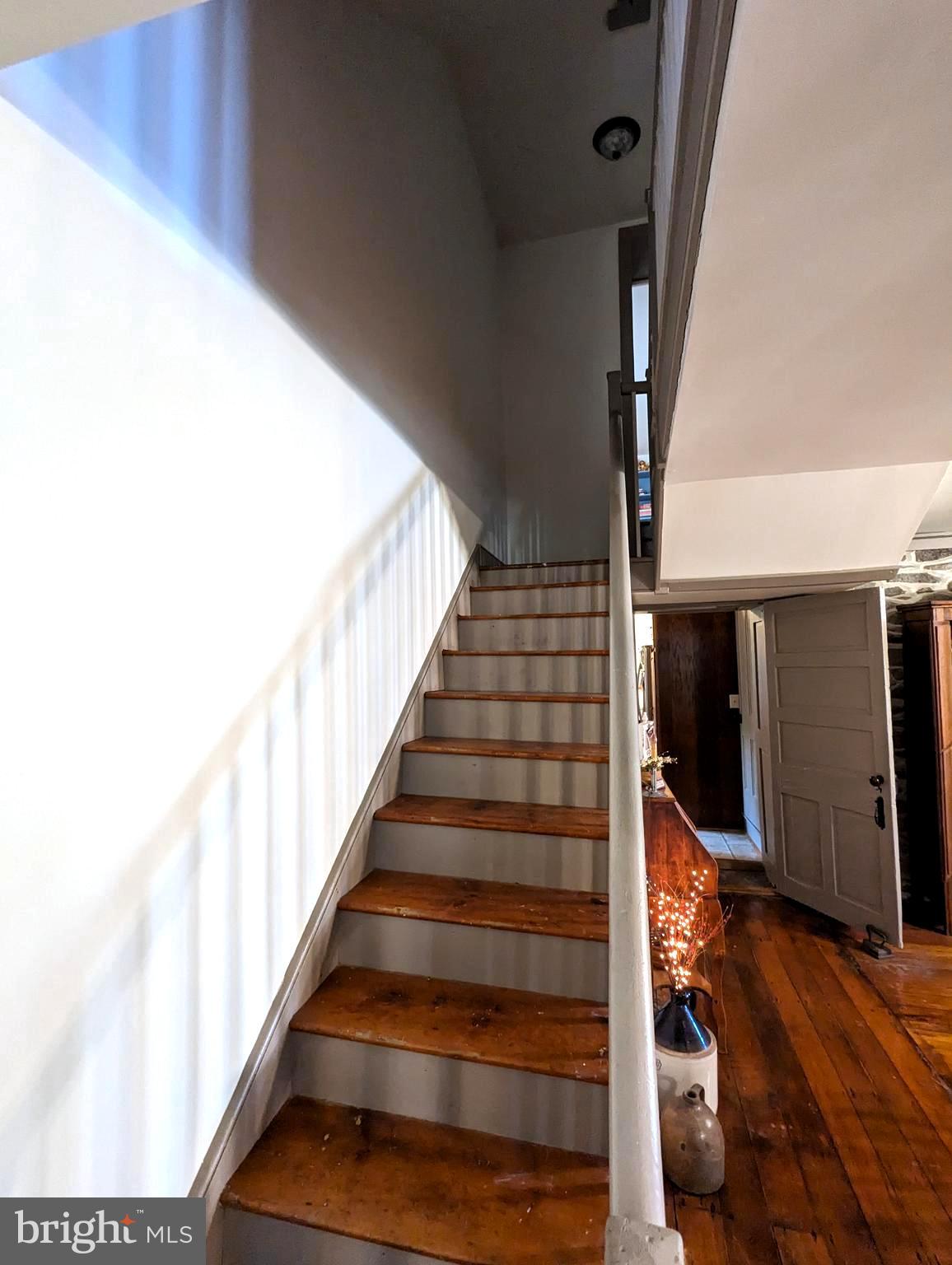 RURAL FAIRFIELD - Residential