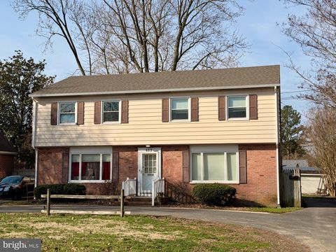 Homes For Sale - 423 S Washington Street<br/> Talbot County, EASTON, MD 21601
