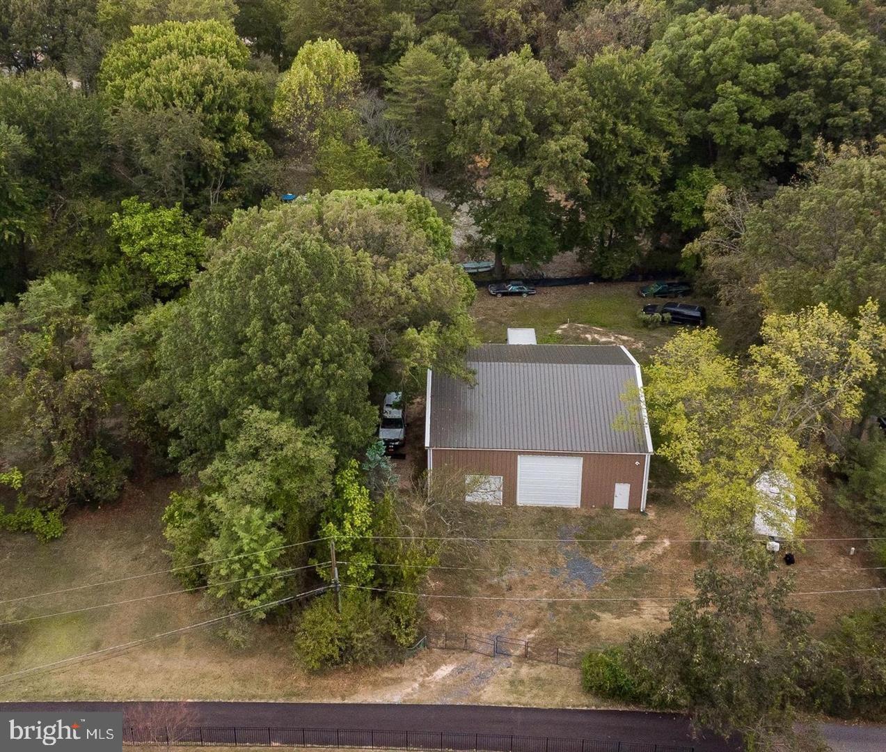 BURNS CROSSING - Residential