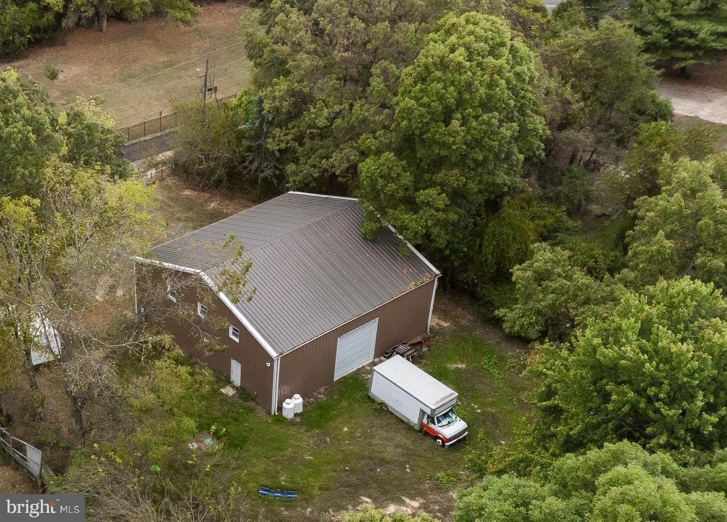 BURNS CROSSING - Residential