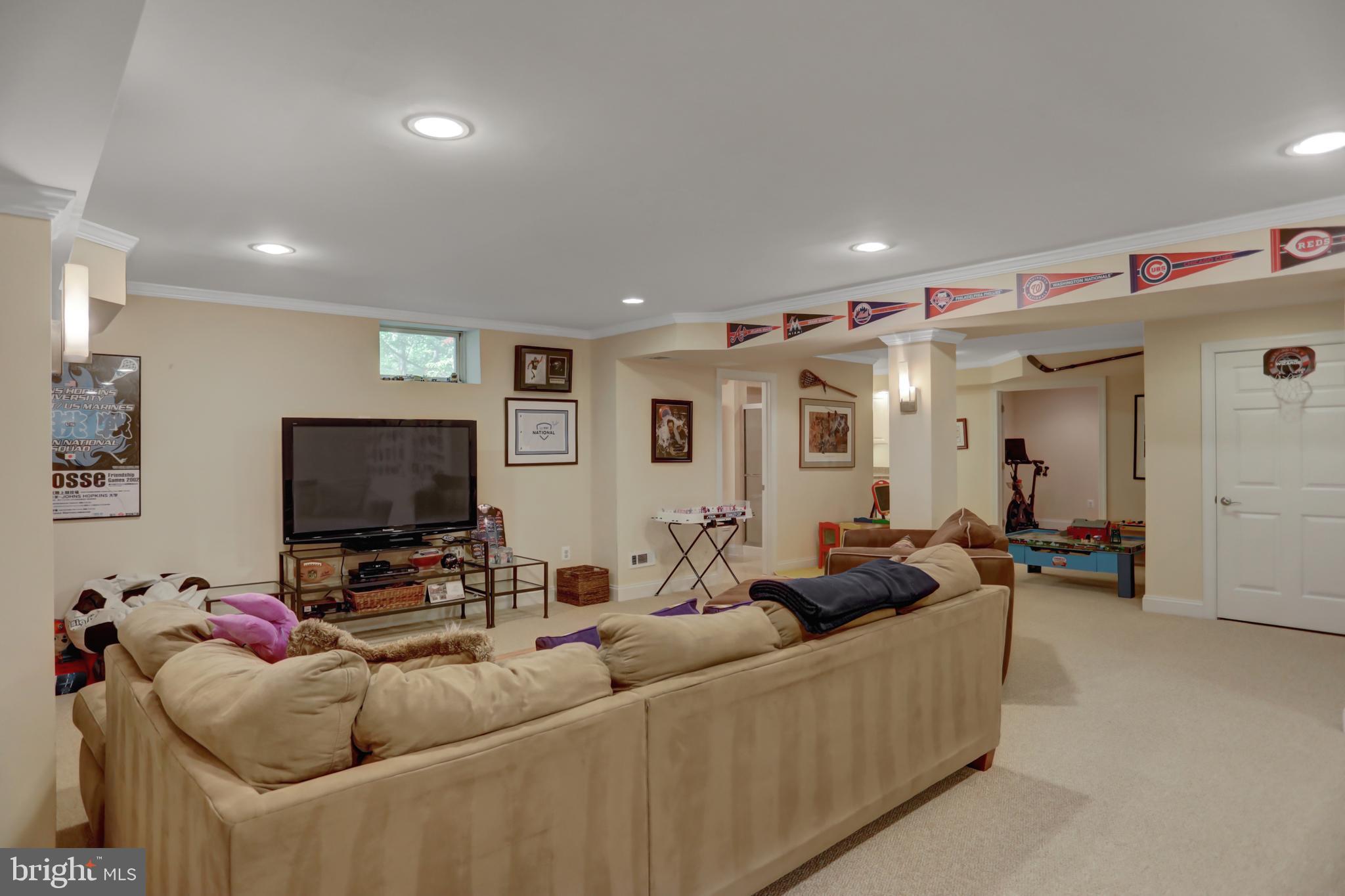 LAURELFORD - Residential