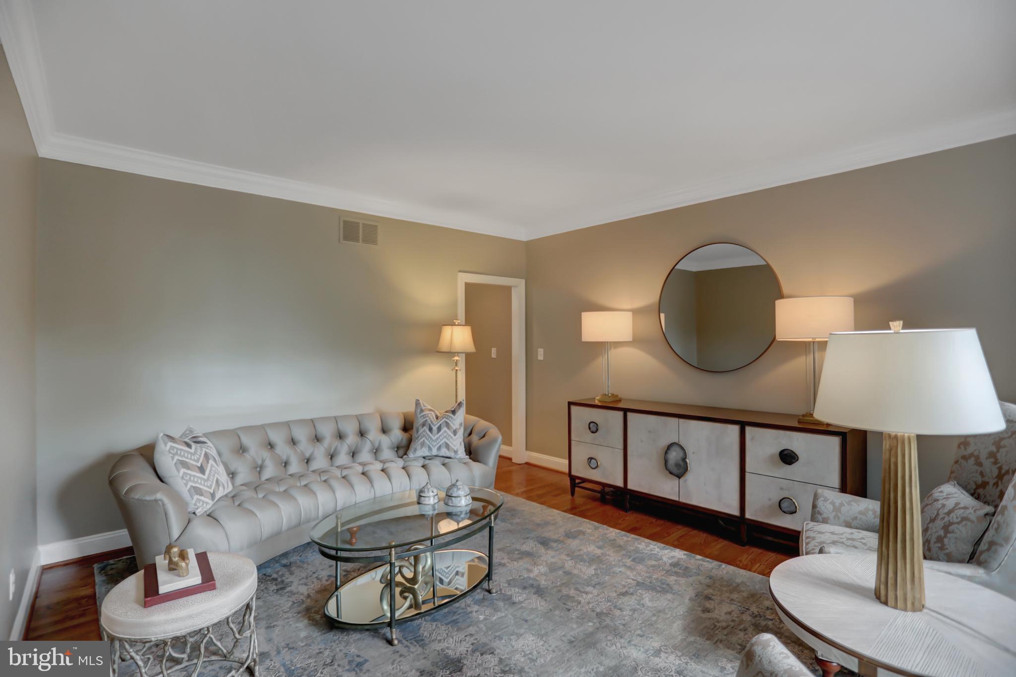 LAURELFORD - Residential