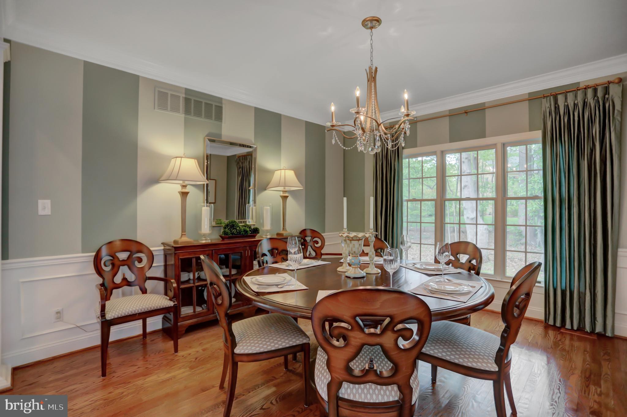 LAURELFORD - Residential