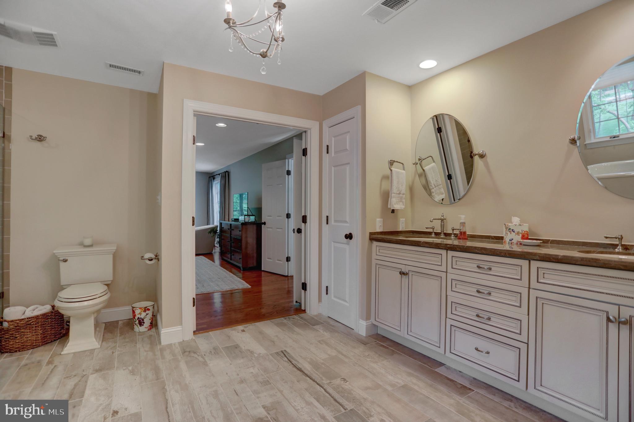 LAURELFORD - Residential