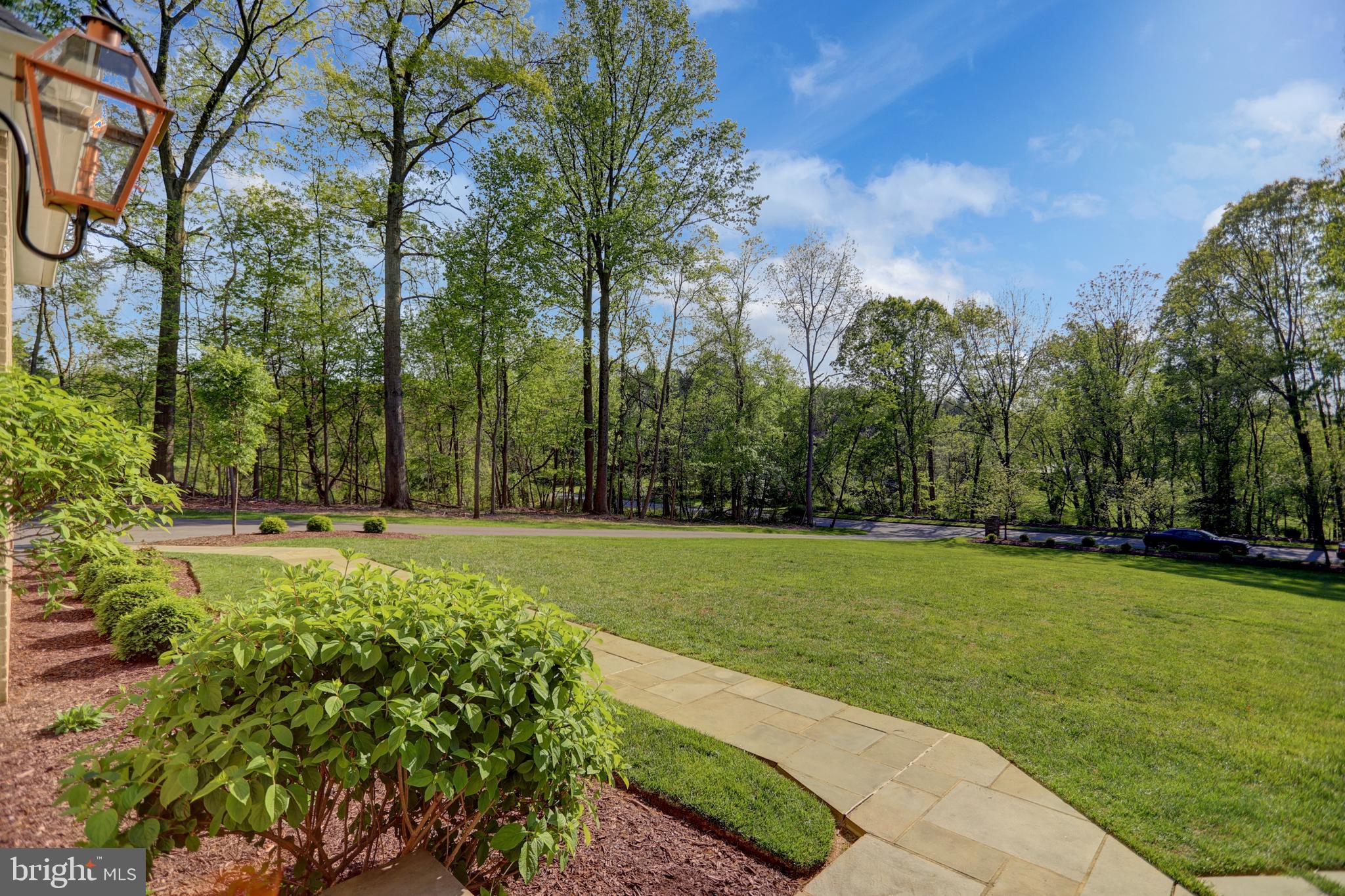 LAURELFORD - Residential