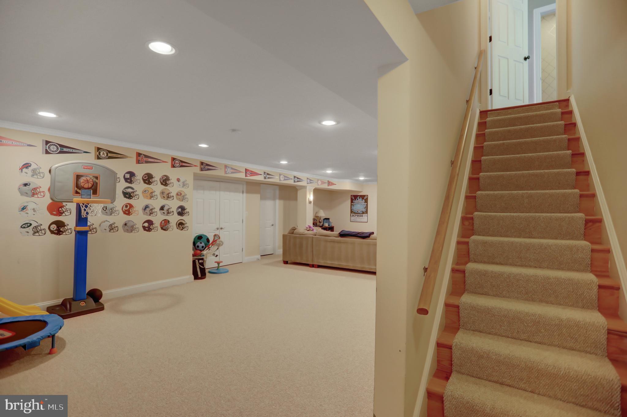 LAURELFORD - Residential