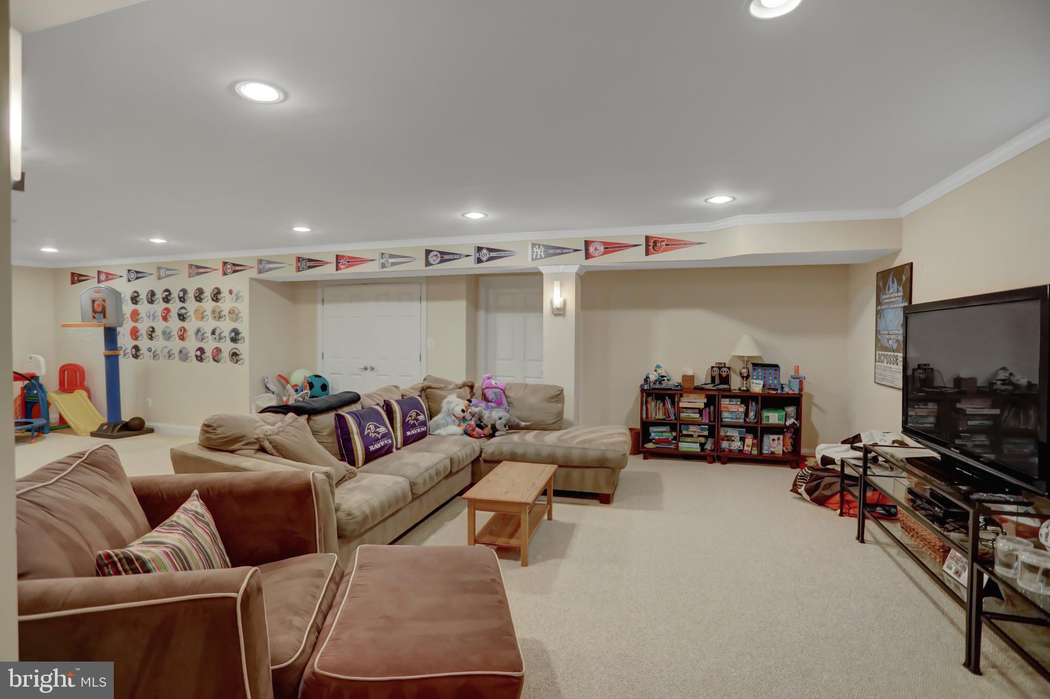 LAURELFORD - Residential