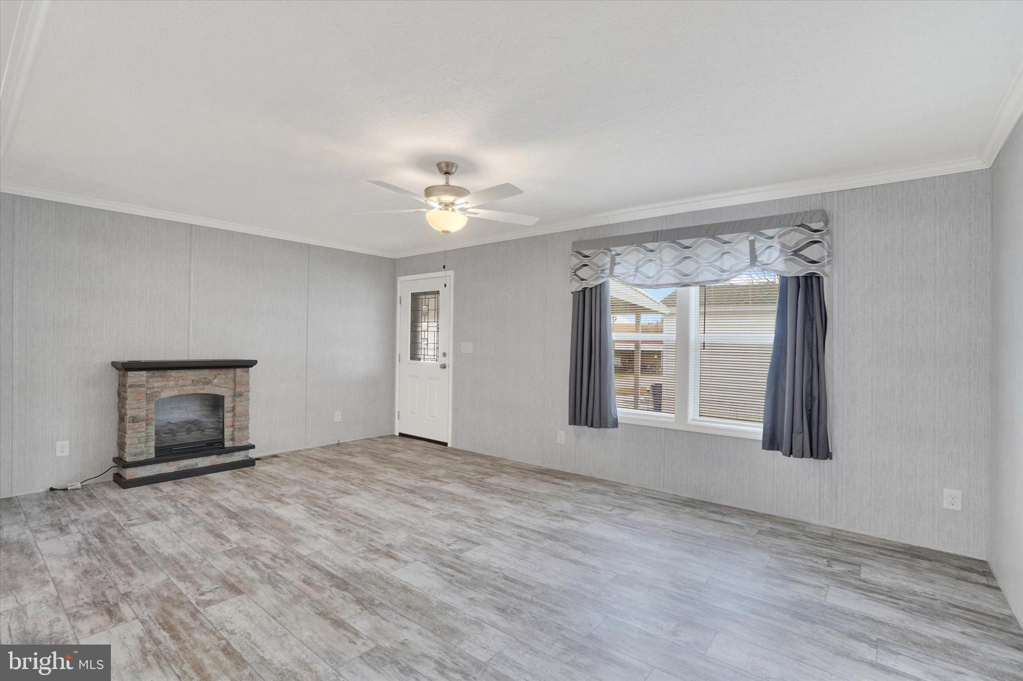 208 COUNTRY RIDGE DRIVE