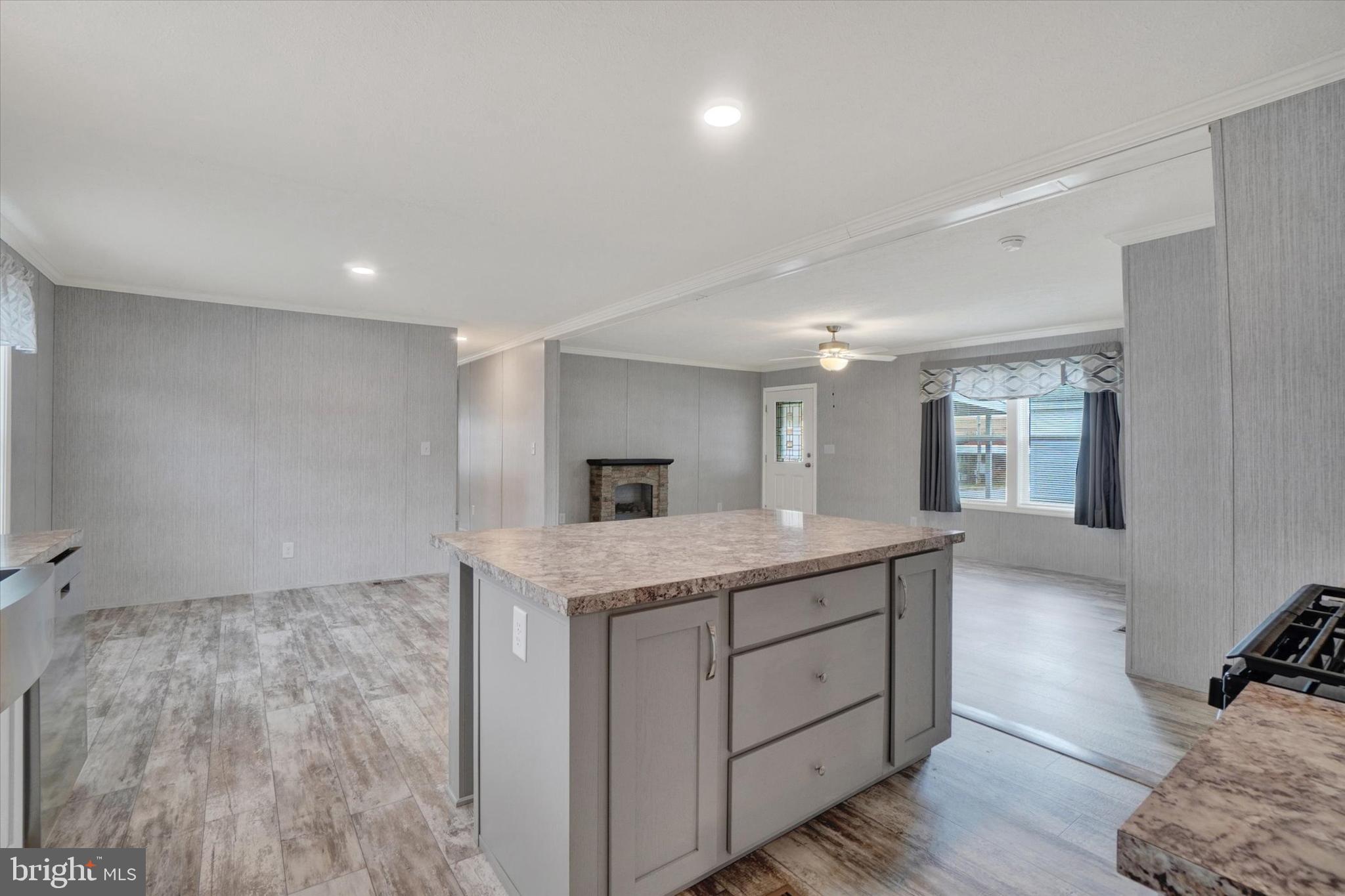 COUNTRYSIDE MHP - Residential