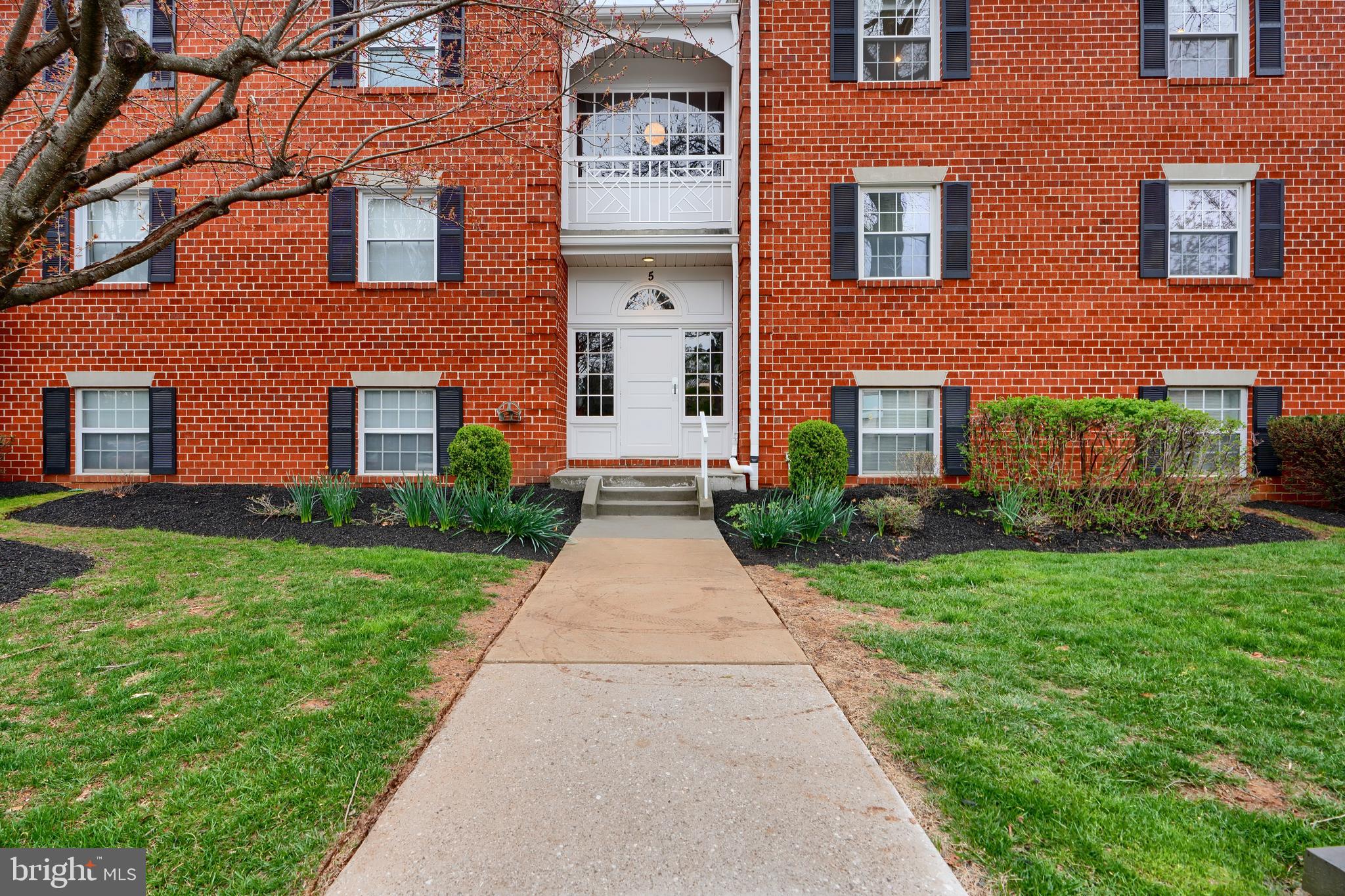 BROOKING COURT GARDEN - Residential