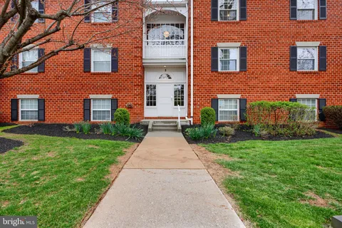 5 Brooking Court Unit 302, Lutherville Timonium, MD 21093 - MLS#: MDBC2120690