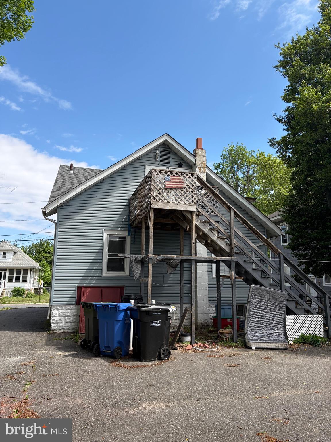 17 PROGRESS AVENUE