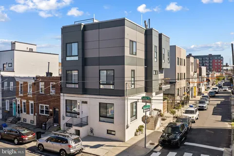 2557 Tulip Street, Philadelphia, PA MLS: PAPH2450194