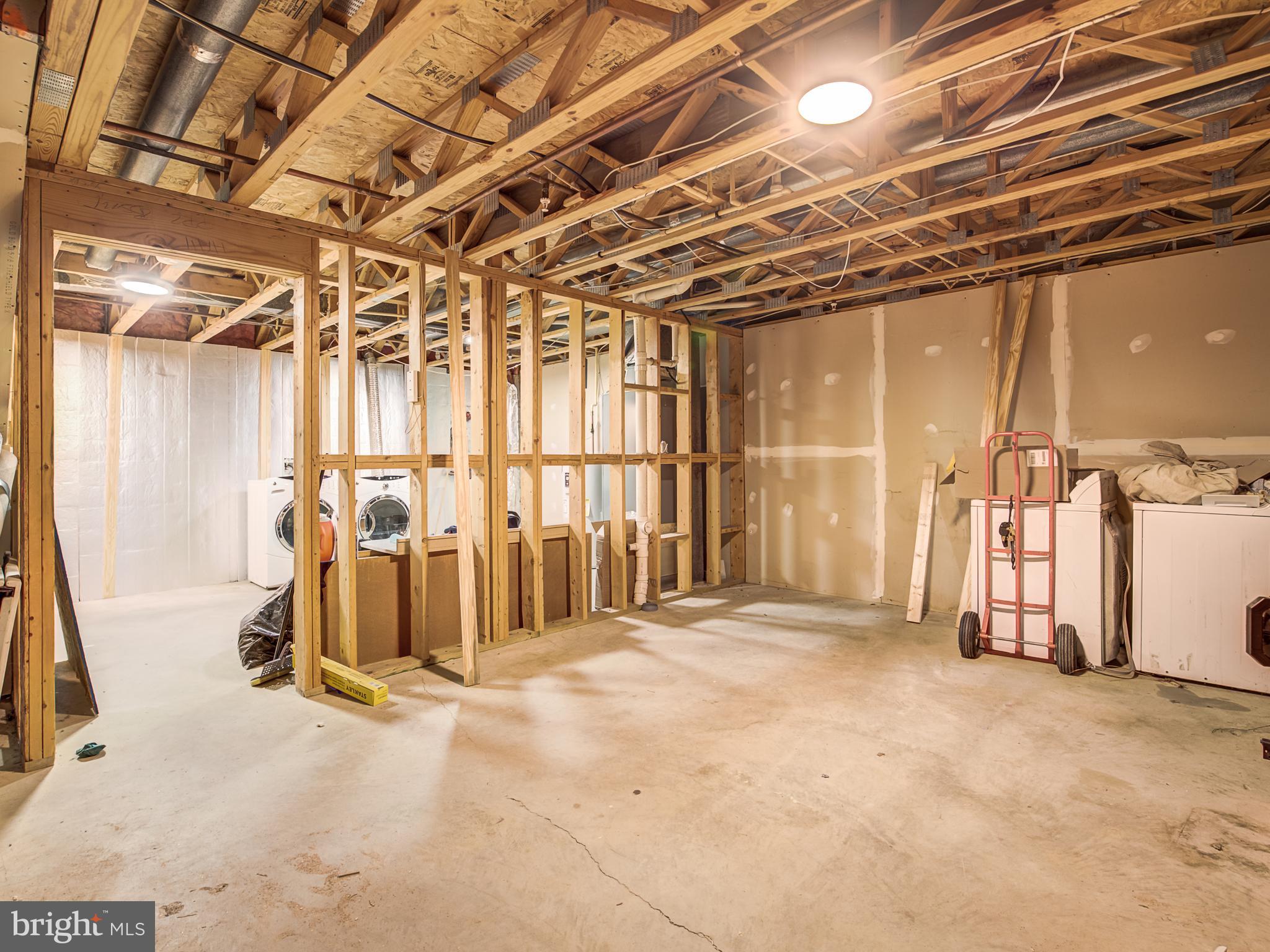 PENNSYLVANIA PLACE - Residential